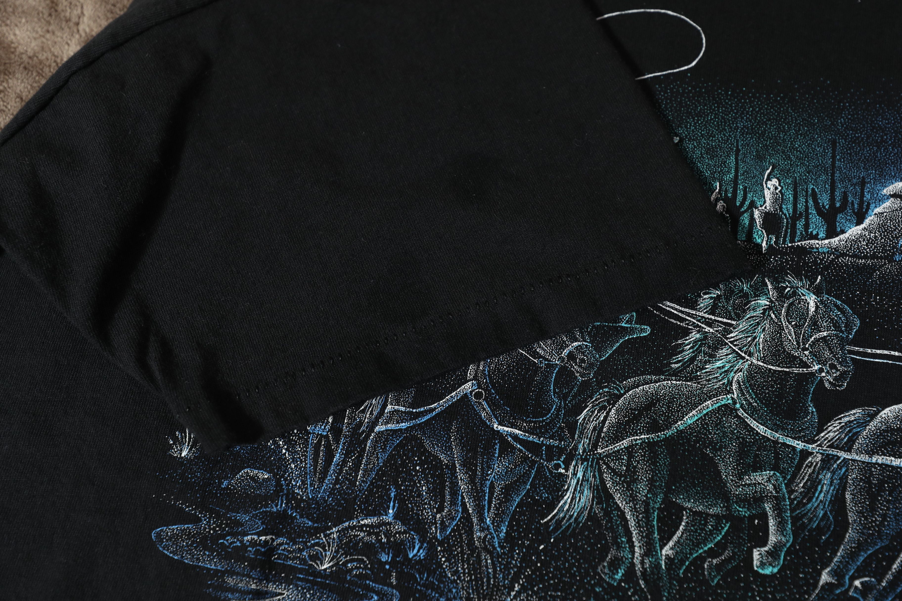 Vintage Vintage WYOMING Night Canyon 1992 Cowboy Tee (L) Size US L / EU 52-54 / 3 - 11 Thumbnail