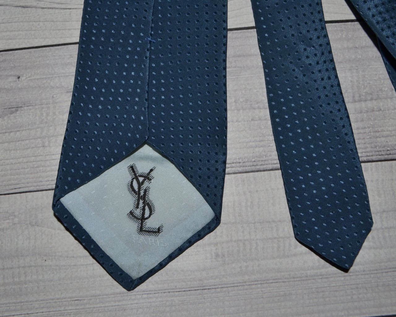 Yves Saint Laurent Vintage Tie Yves Saint Laurent Paris Blue All Silk-Soie Size ONE SIZE - 6 Thumbnail