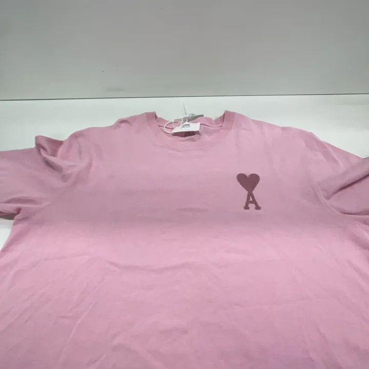 AMI AMIPARIS Pink Heart Logo Short Sleeve T-Shirt -2507 Size US S / EU 44-46 / 1 - 1 Thumbnail