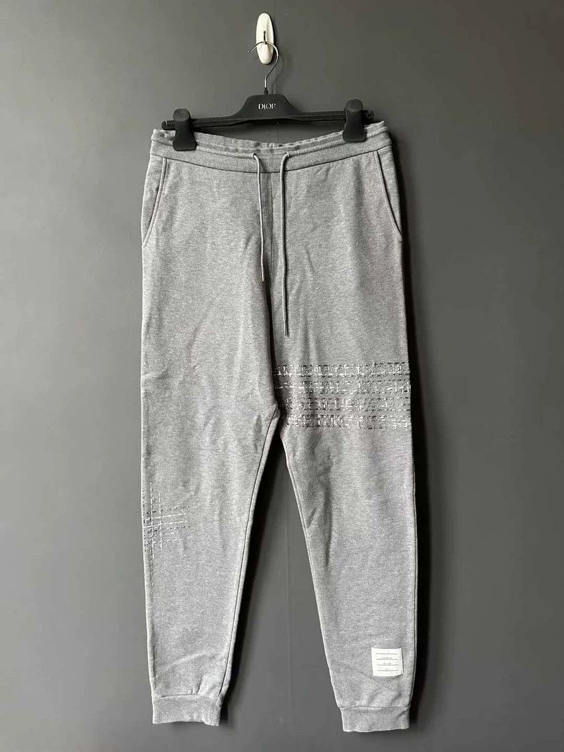 Thom Browne Thom Browne size2 Embroidered tights Size US 26 / EU 42 - 1 Thumbnail
