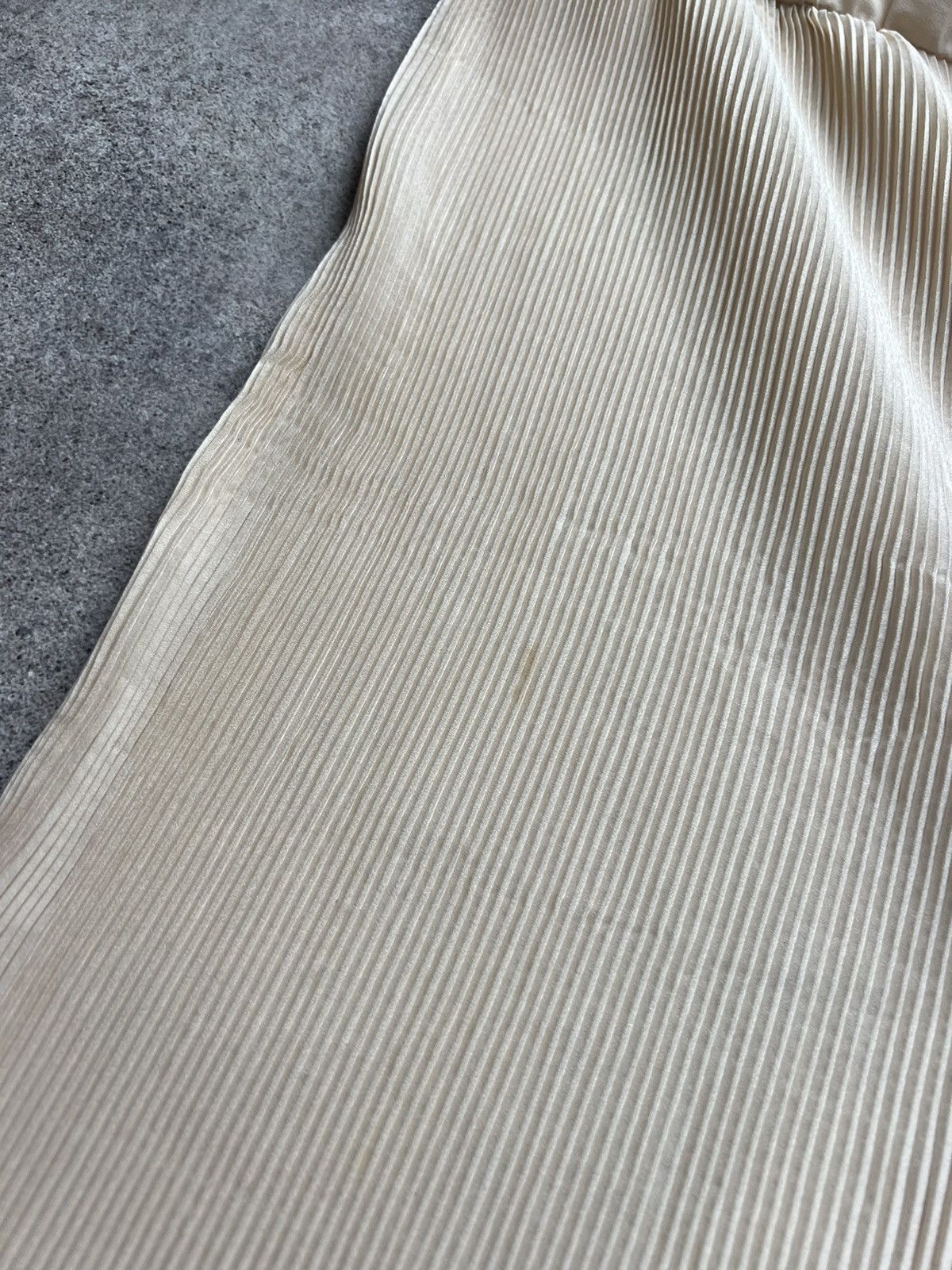 Issey Miyake × Japanese Brand × Vintage Vintage Japanese pleated plisse cropped pants issey style Size US 32 / EU 48 - 6 Thumbnail