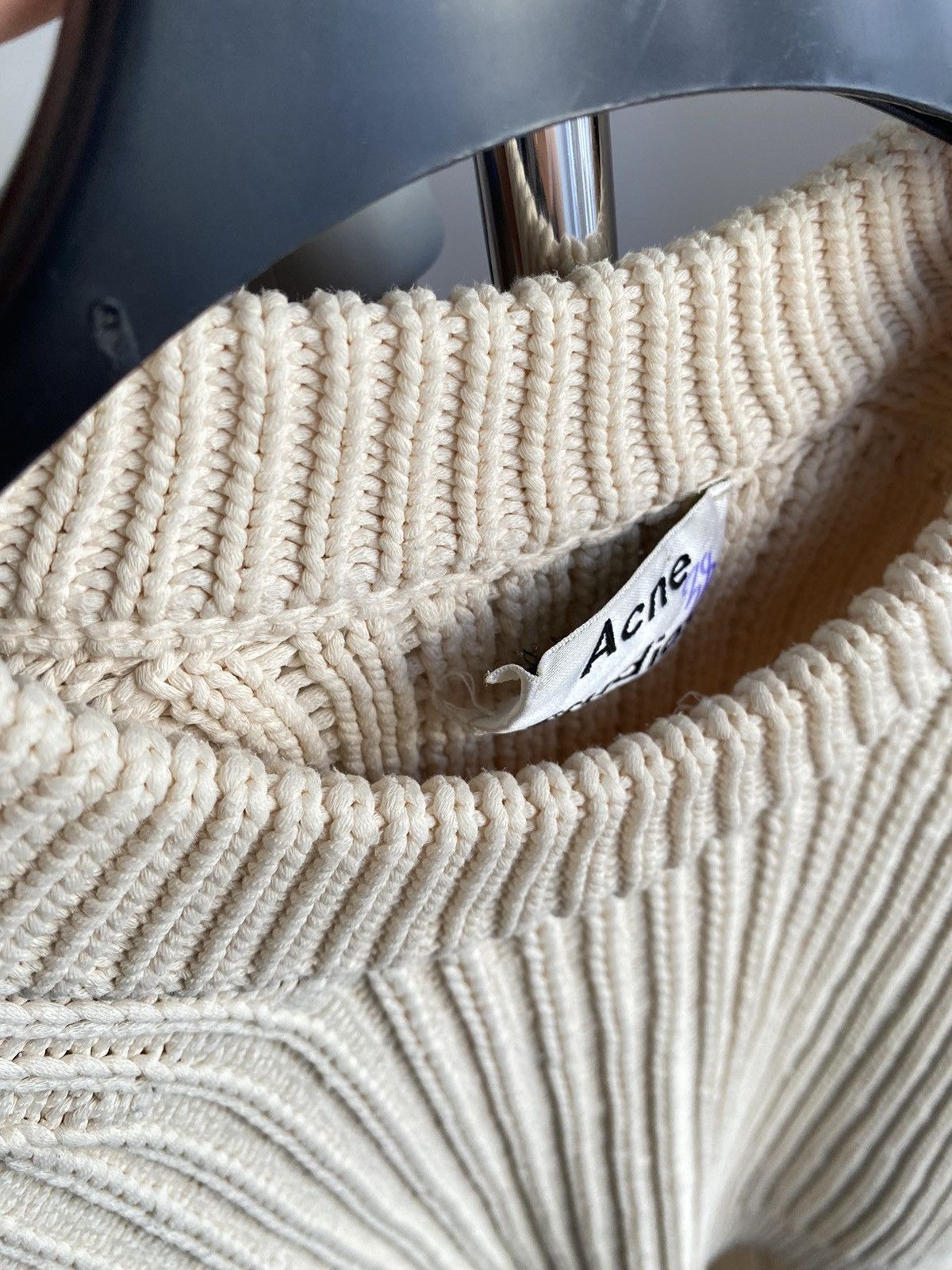 Acne Studios Acne Studios Sweater Size XS / US 0-2 / IT 36-38 - 6 Thumbnail