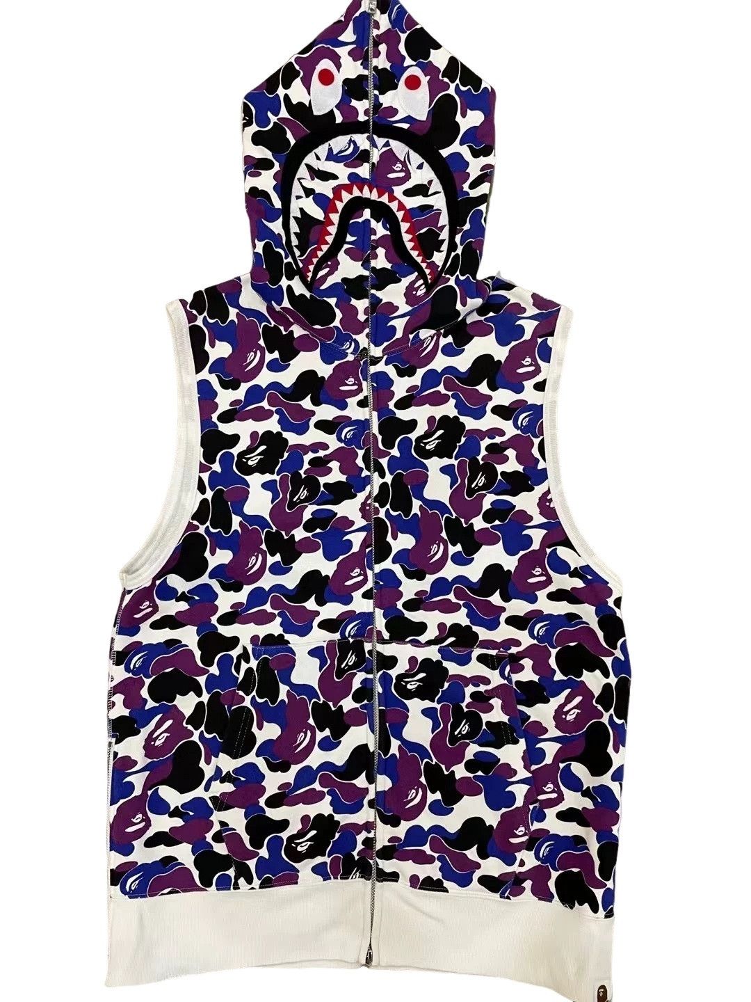 Bape BAPE Shark Camo Sleeveless Hoodie Size L Size US L / EU 52-54 / 3 - 1 Thumbnail