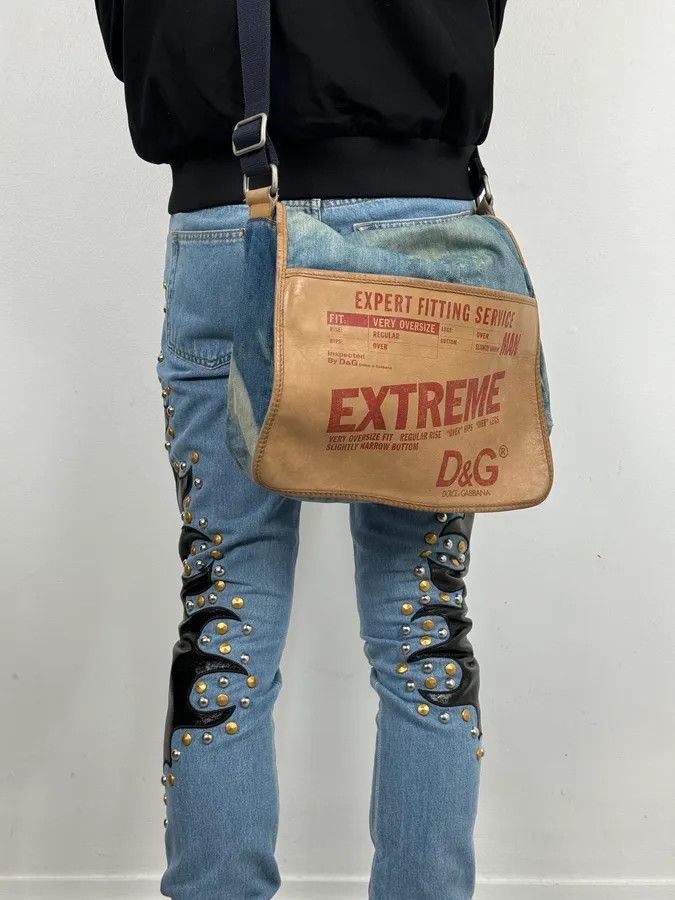 Dolce & Gabbana 2000s Dolce & Gabbana Blue Denim Extreme Shoulder Bag Size ONE SIZE - 3 Thumbnail