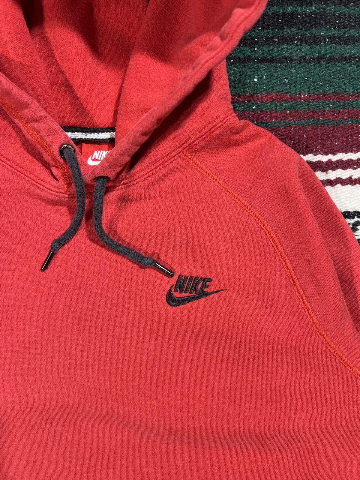 Nike Vintage 90’s Nike Hoodie (red tag) Size US M / EU 48-50 / 2 - 3 Thumbnail