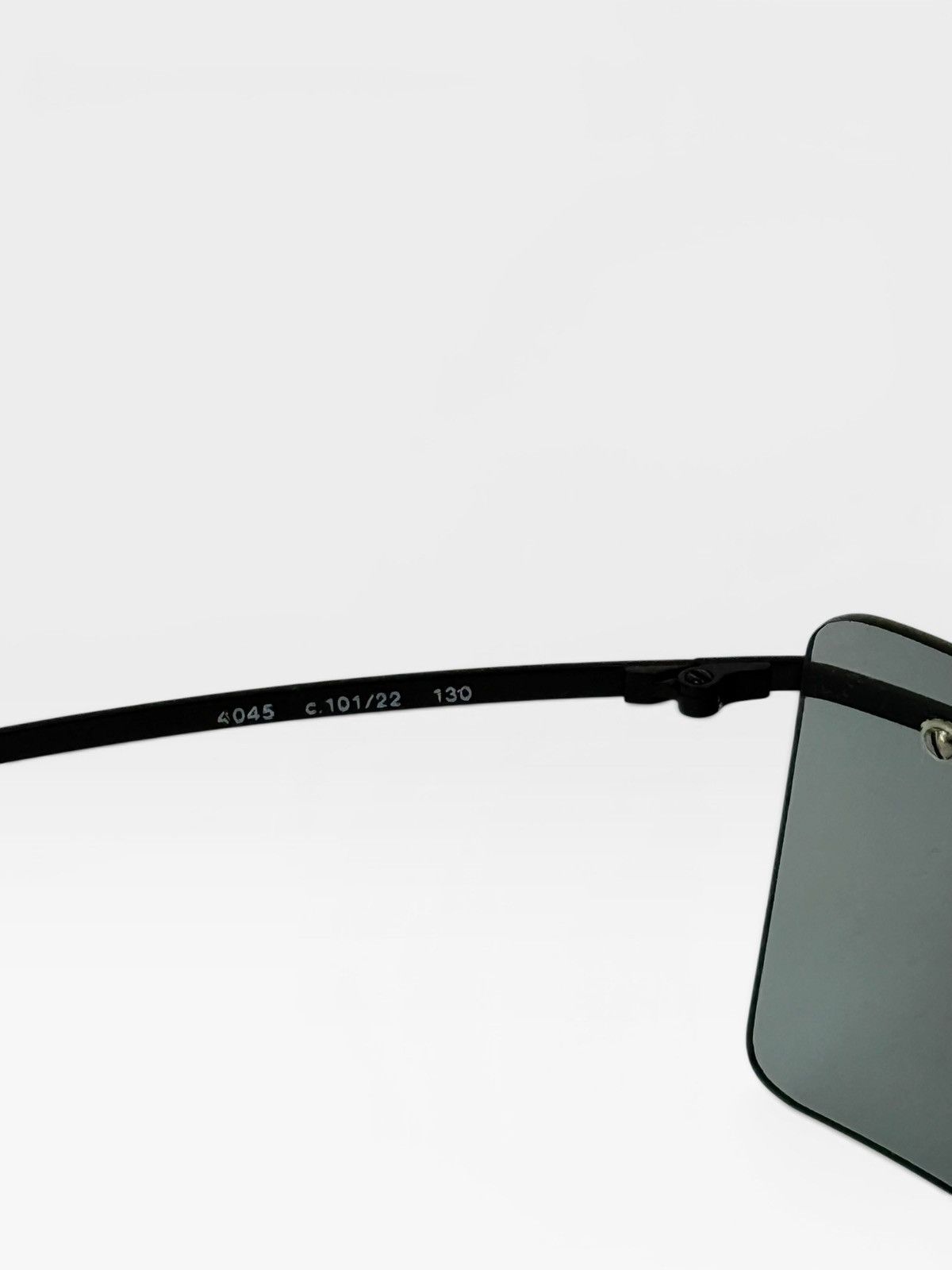 Chanel VINTAGE CHANEL MONOLENS SUNGLASSES Size ONE SIZE - 5 Thumbnail
