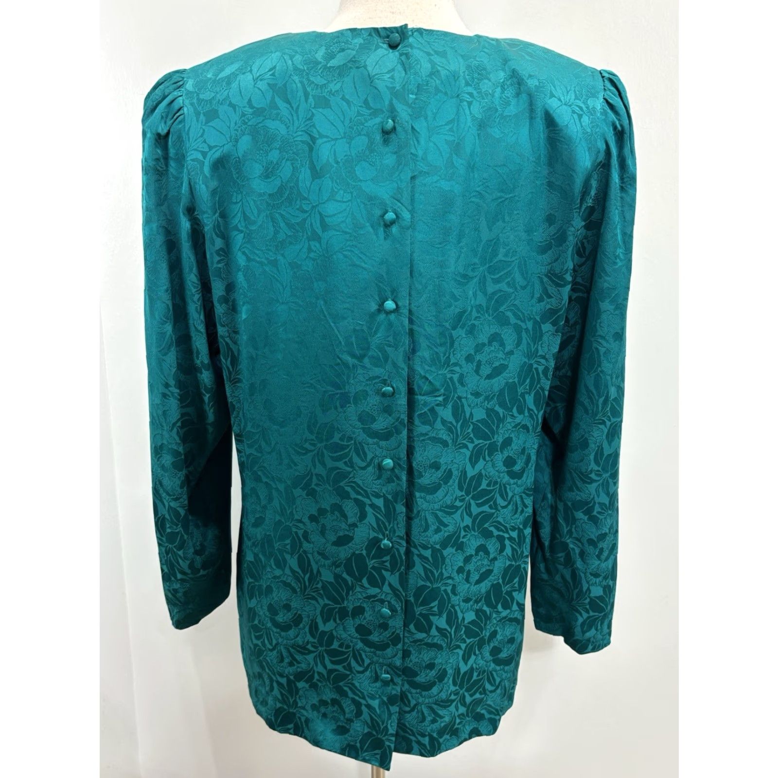Vintage VINTAGE Silk Studio 2 Pc Skirt Set Outfit Women's 18 Plus Green Silk Shirt Tiered Skirt 1980s Cocktail Mens? Womens Size XXL / US 16-18 / IT 52-54 - 4 Thumbnail
