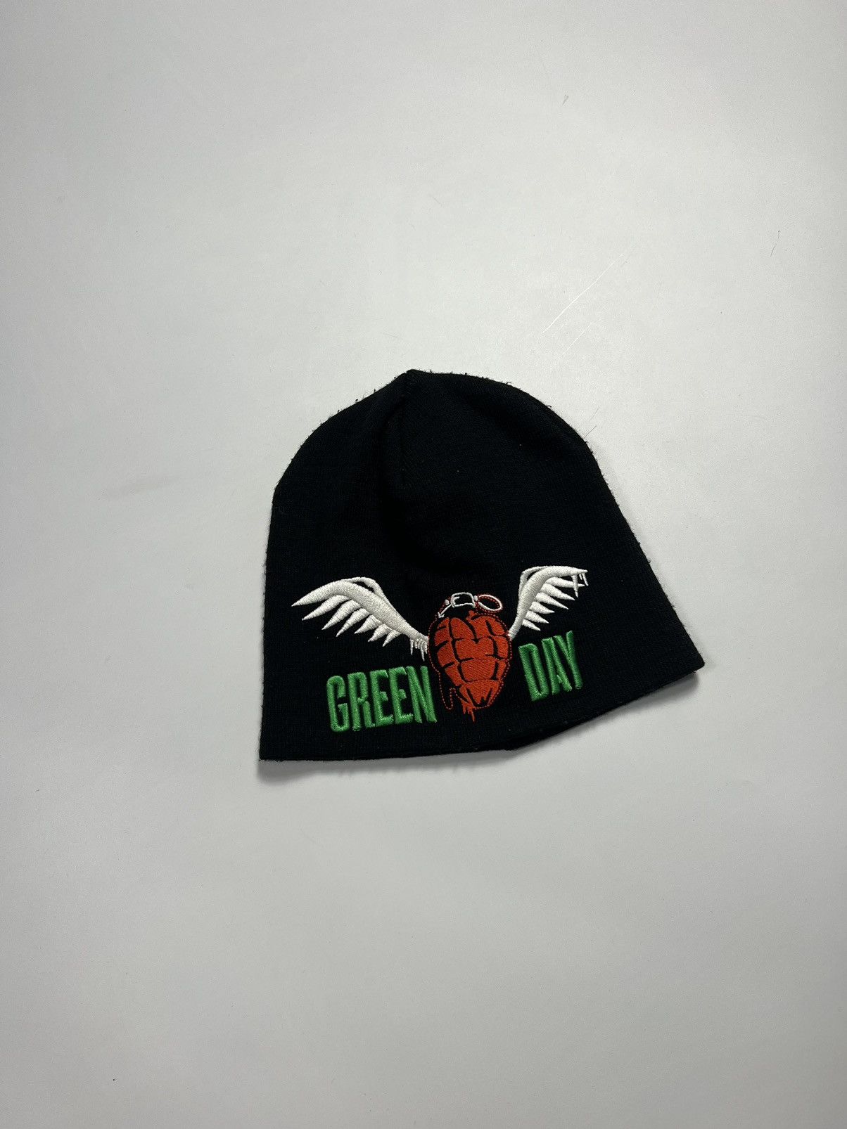Band Tees Vintage 90s Green Day Band Beanie Hat Embroidered Logo Size ONE SIZE - 1 Thumbnail