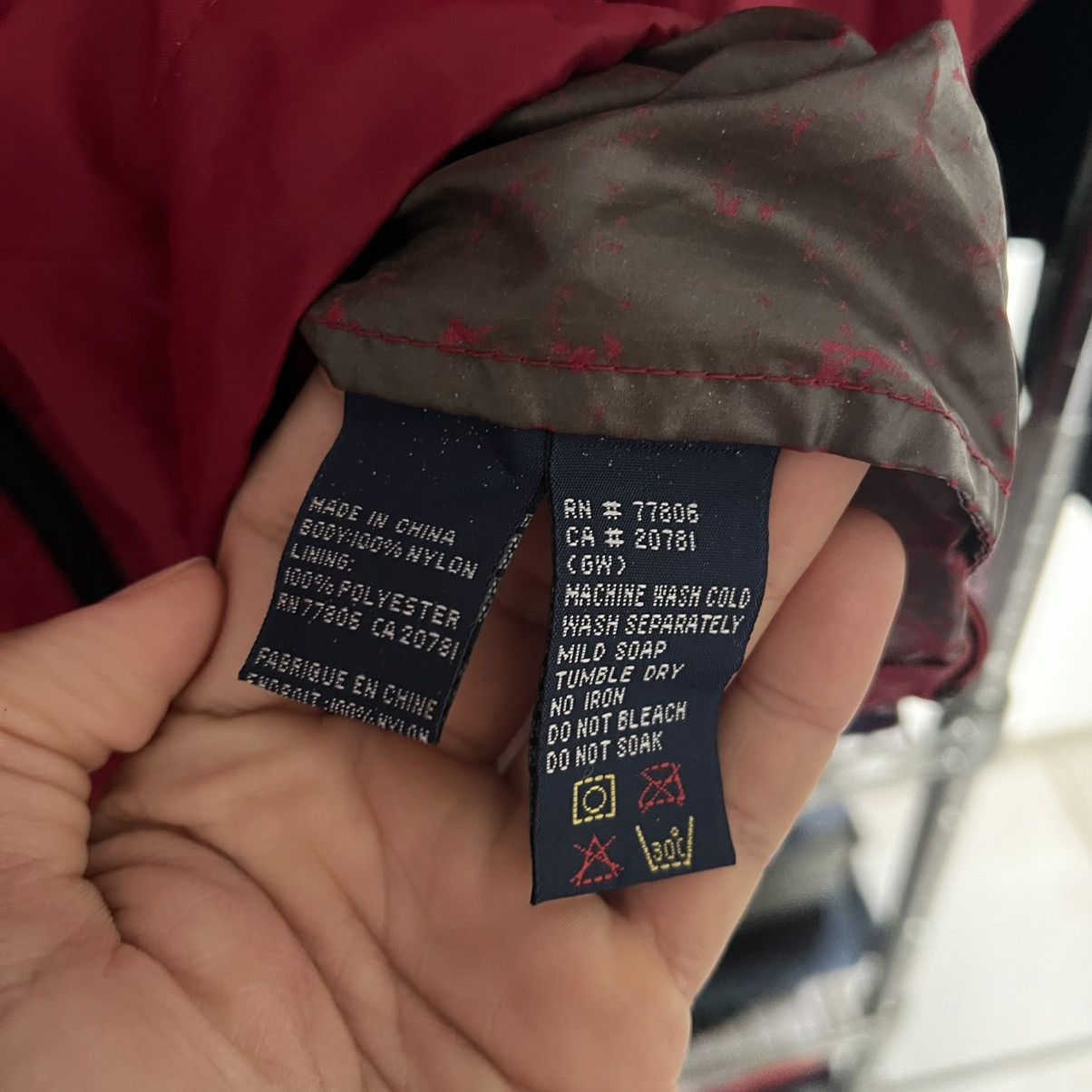Tommy Hilfiger × Vintage 90s Tommy Hilfiger Outdoor Packable Windbreaker Size US XL / EU 56 / 4 - 6 Thumbnail