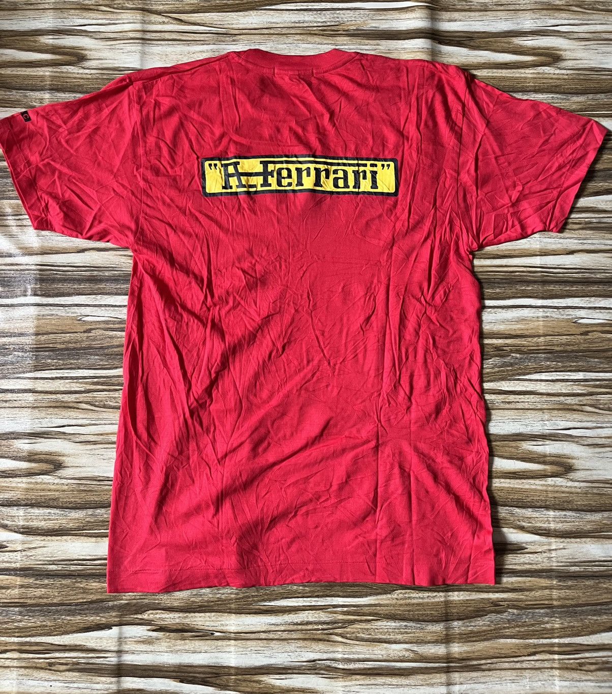 Vintage Vintage 90/00s Red Ferrari tee yellow and black logo graphic Size US M / EU 48-50 / 2 - 6 Thumbnail