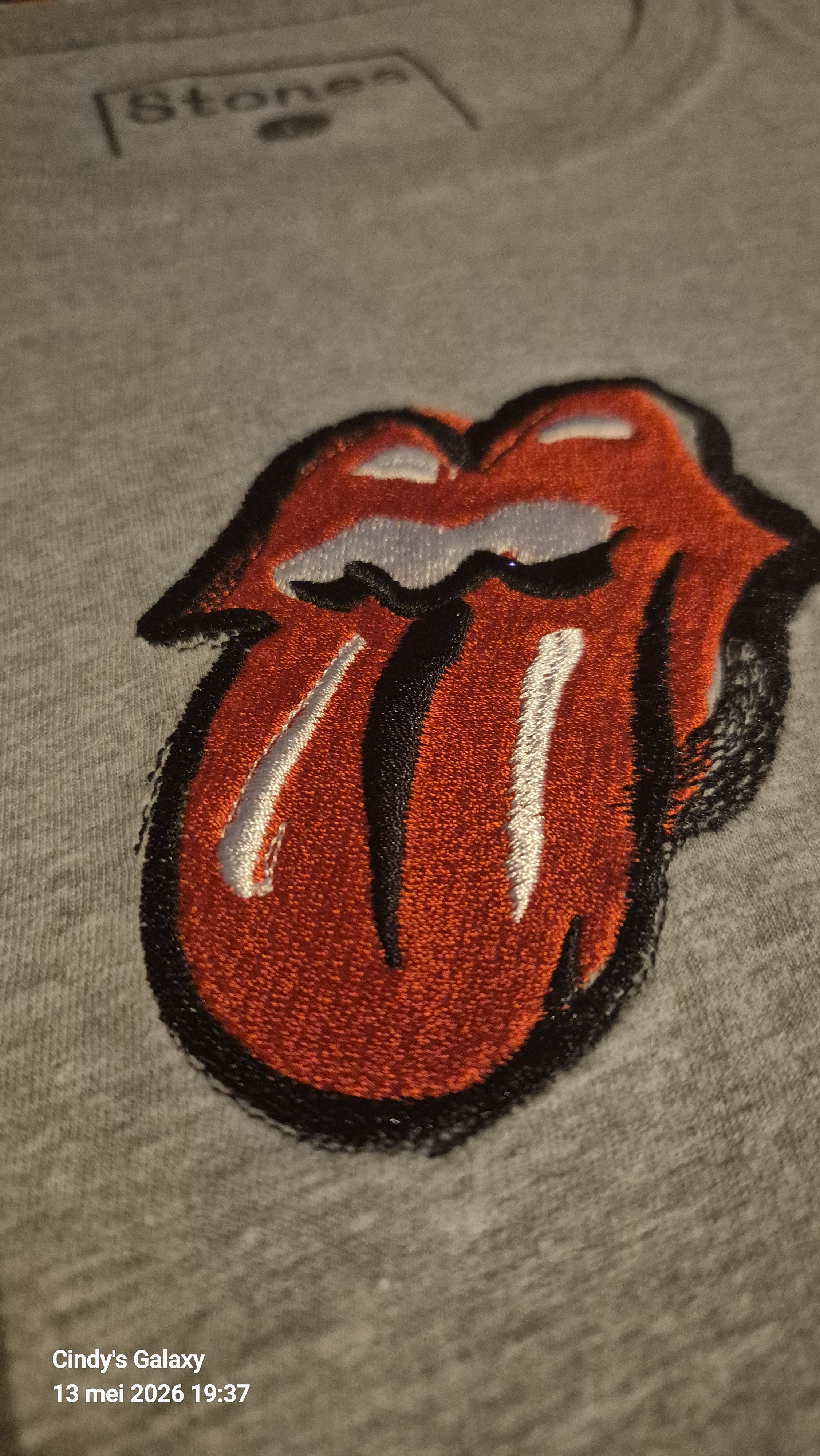 The Rolling Stones Rolling Stones No Filter 2017 Crew Shirt Embroidered Tongue Size US L / EU 52-54 / 3 - 2 Thumbnail