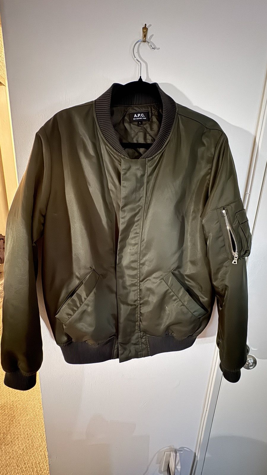 A.P.C. A.P.C. Hunter Green Satin Bomber Jacket in L Size US L / EU 52-54 / 3 - 1 Thumbnail