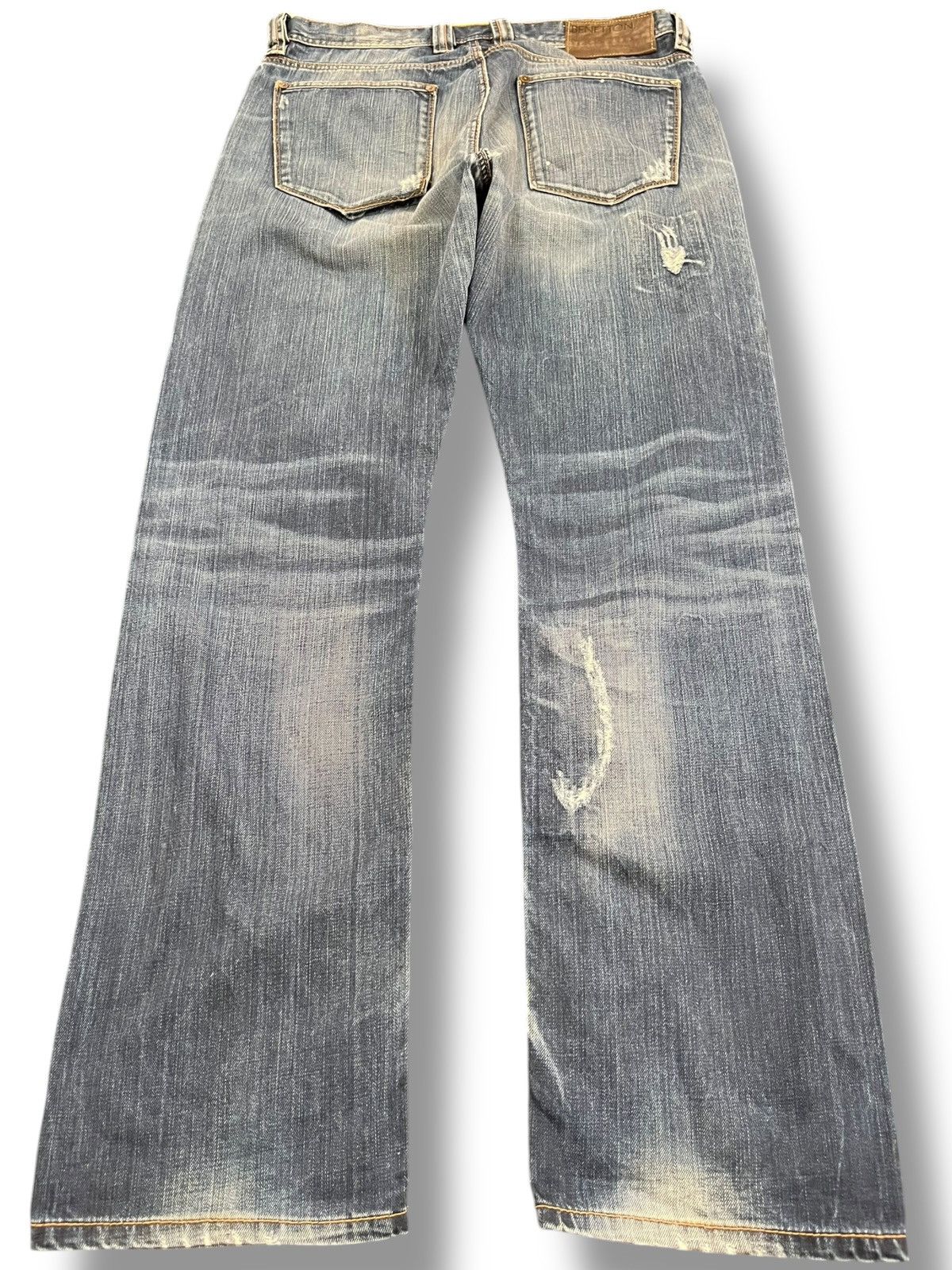 14th Addiction Vintage Benetton Regulare Ripped Grunge Distresses Denim Size US 34 / EU 50 - 5 Thumbnail