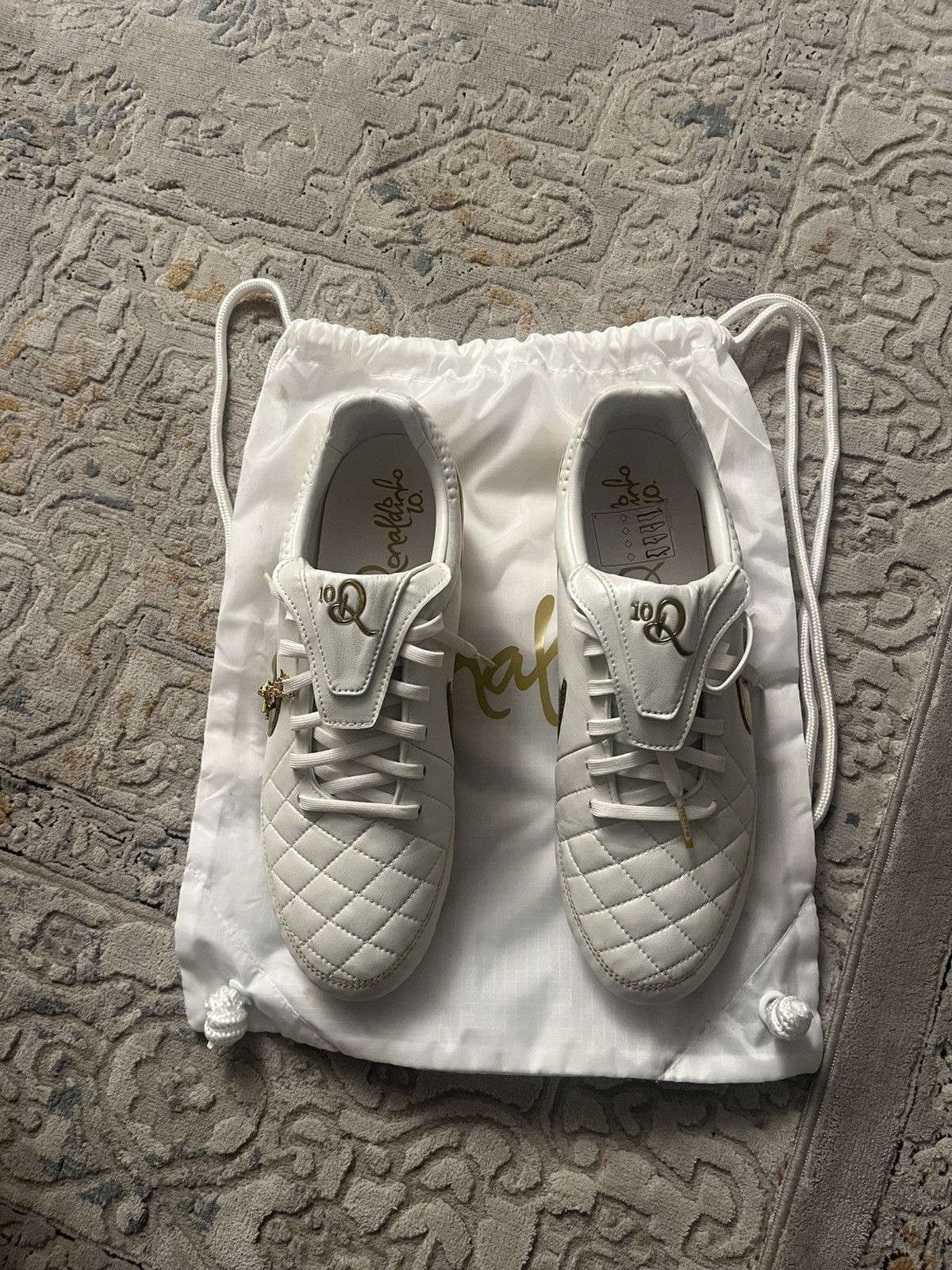 Nike Ronaldinho Legend 10 Tiempo RGN Elites Size US 11 / EU 44 - 2 Thumbnail