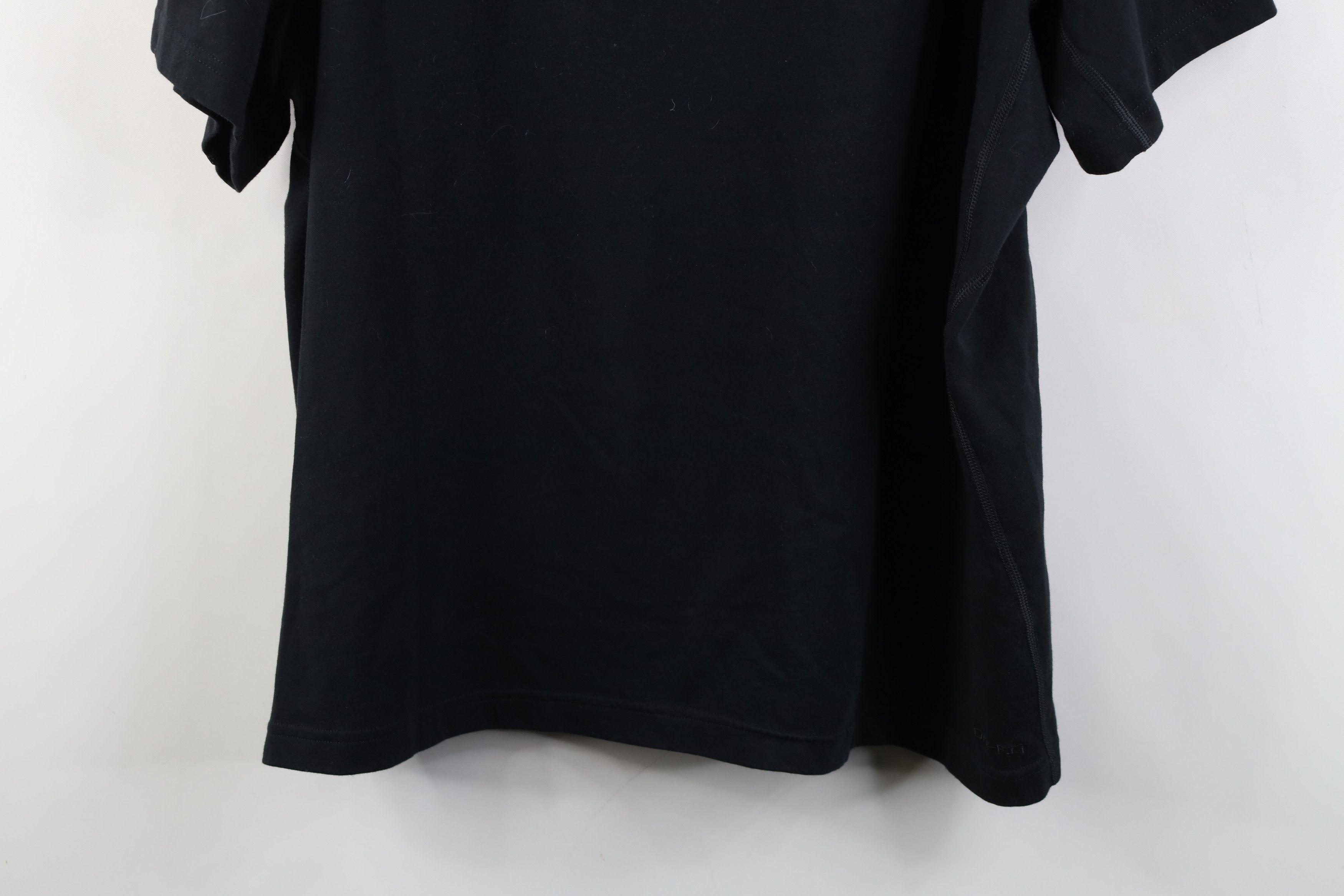 Nike Nike Mini Swoosh Monochrome Boxy Fit Short Sleeve T-Shirt Size US XL / EU 56 / 4 - 14 Thumbnail
