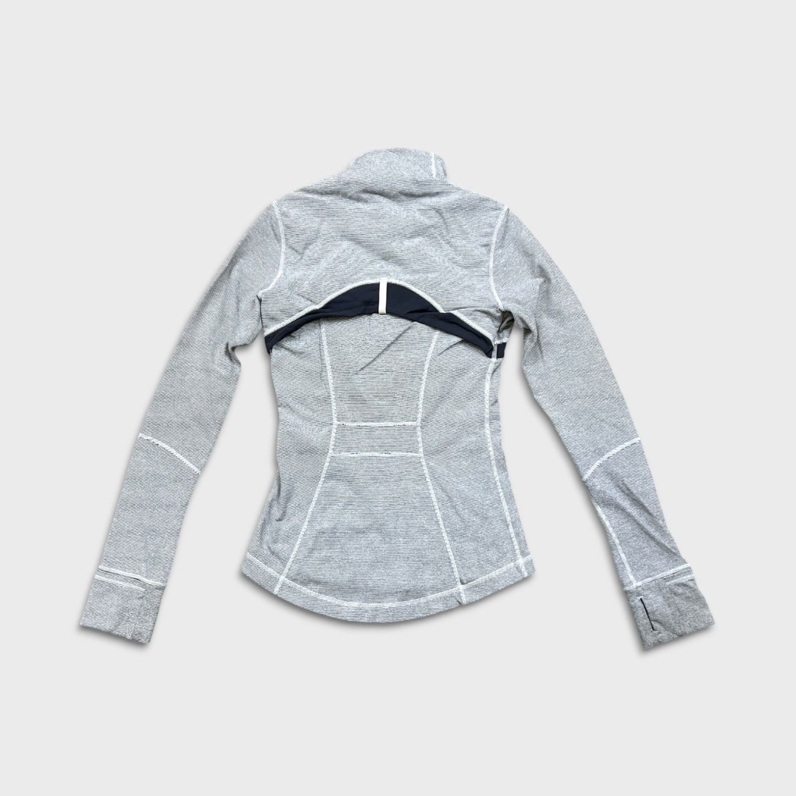 Lululemon Lululemon Define Jacket Full Zip Sports Track Suit Top Size XS / US 0-2 / IT 36-38 - 5 Thumbnail