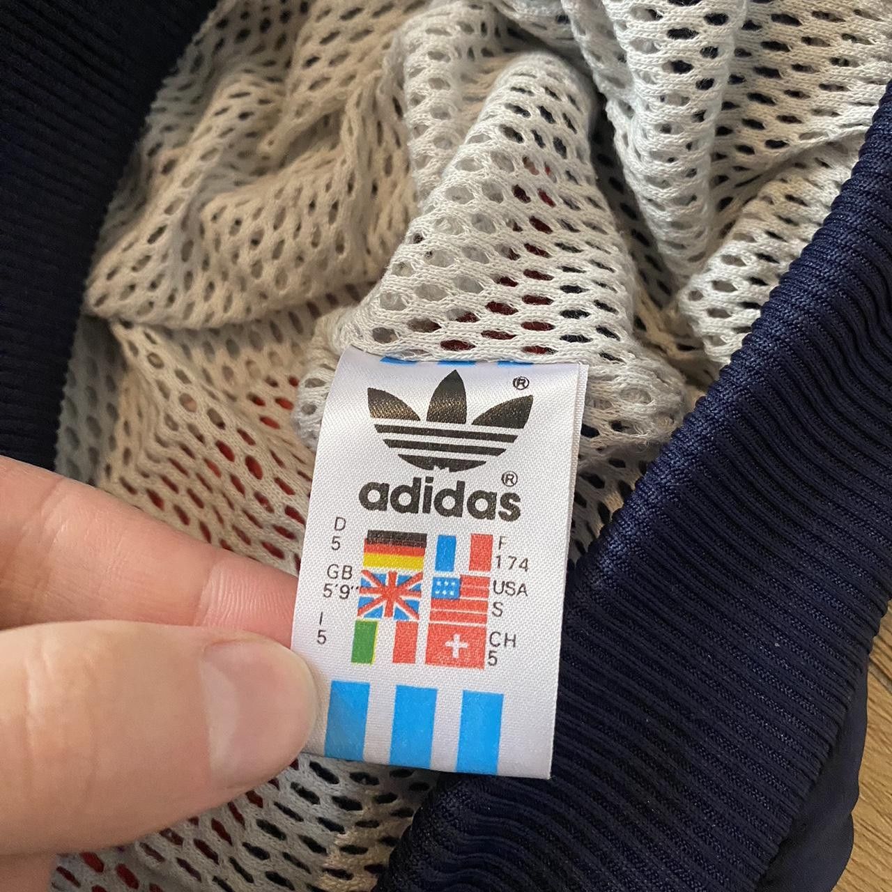 Adidas 90s Classic Vintage Adidas windbreaker jacket Size US S / EU 44-46 / 1 - 5 Thumbnail