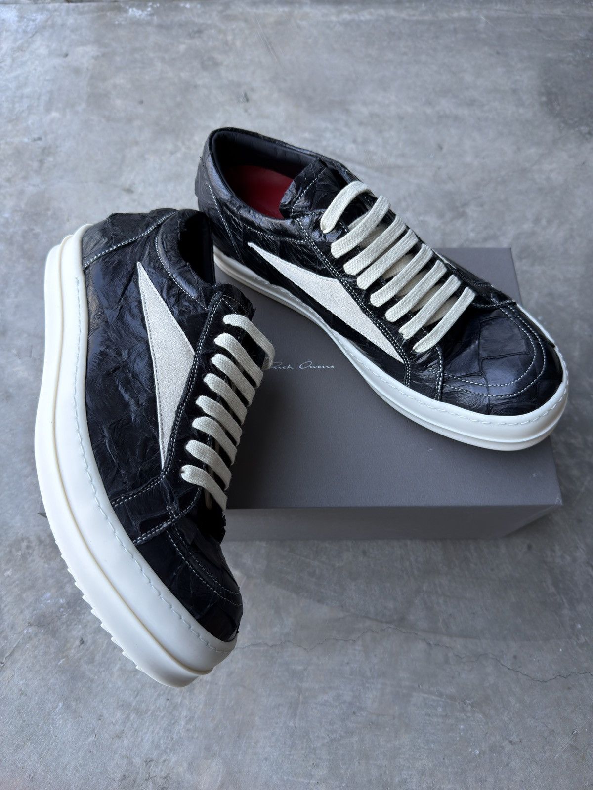 Rick Owens SOLD*Rick owens x Maxfield Exclusive pirarucu vintage sneaks Size US 10 / EU 43 - 3 Thumbnail