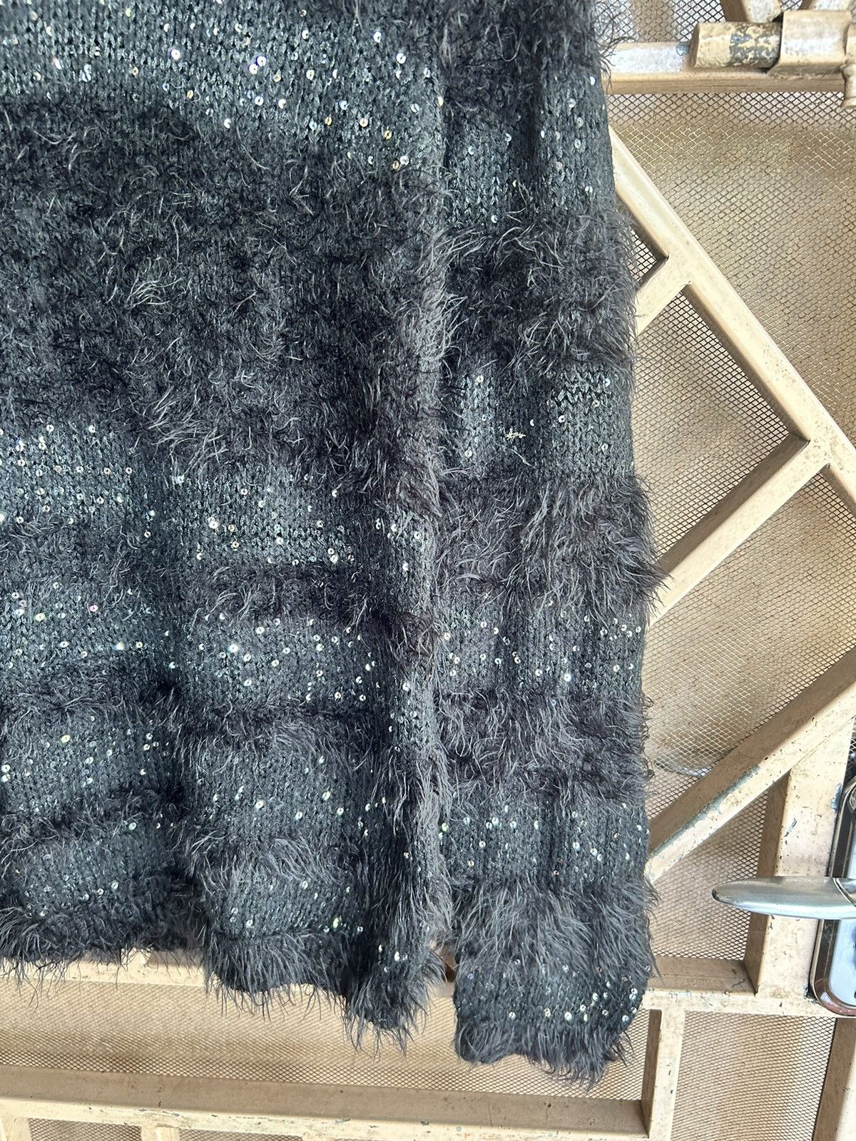 Japanese Brand 💸BINDINGOFFER💸Antigiano fuzzy mohair knit style kurtcobain Size US M / EU 48-50 / 2 - 3 Thumbnail