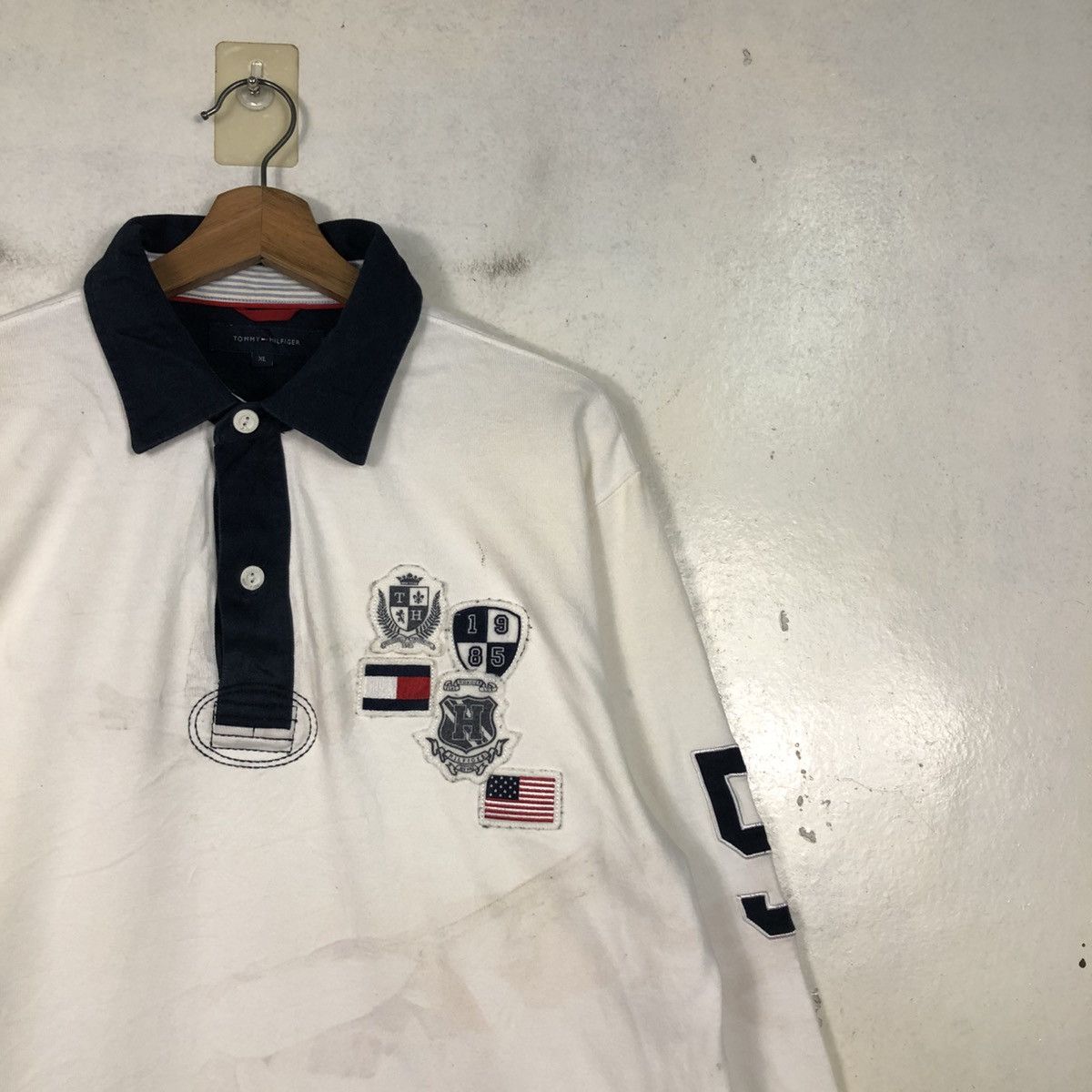 Japanese Brand 📌Vintage Collar Sweatshirt Tommy Hilfiger Big Logo Size US XL / EU 56 / 4 - 8 Thumbnail