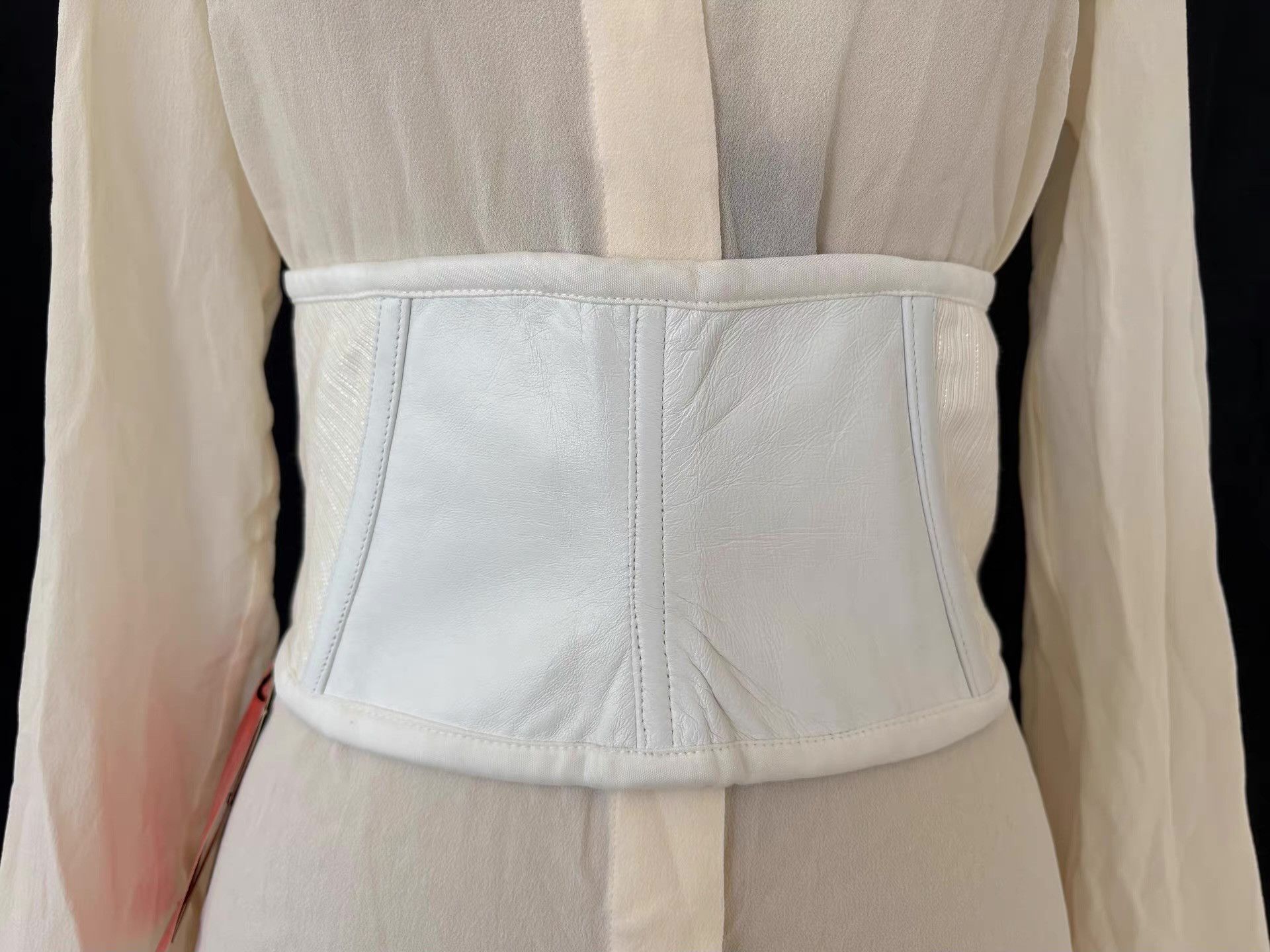 Versace Gianni Versace Genuine Leather Panel Waist Cincher。Ｑ21 Size M / US 6-8 / IT 42-44 - 2 Thumbnail