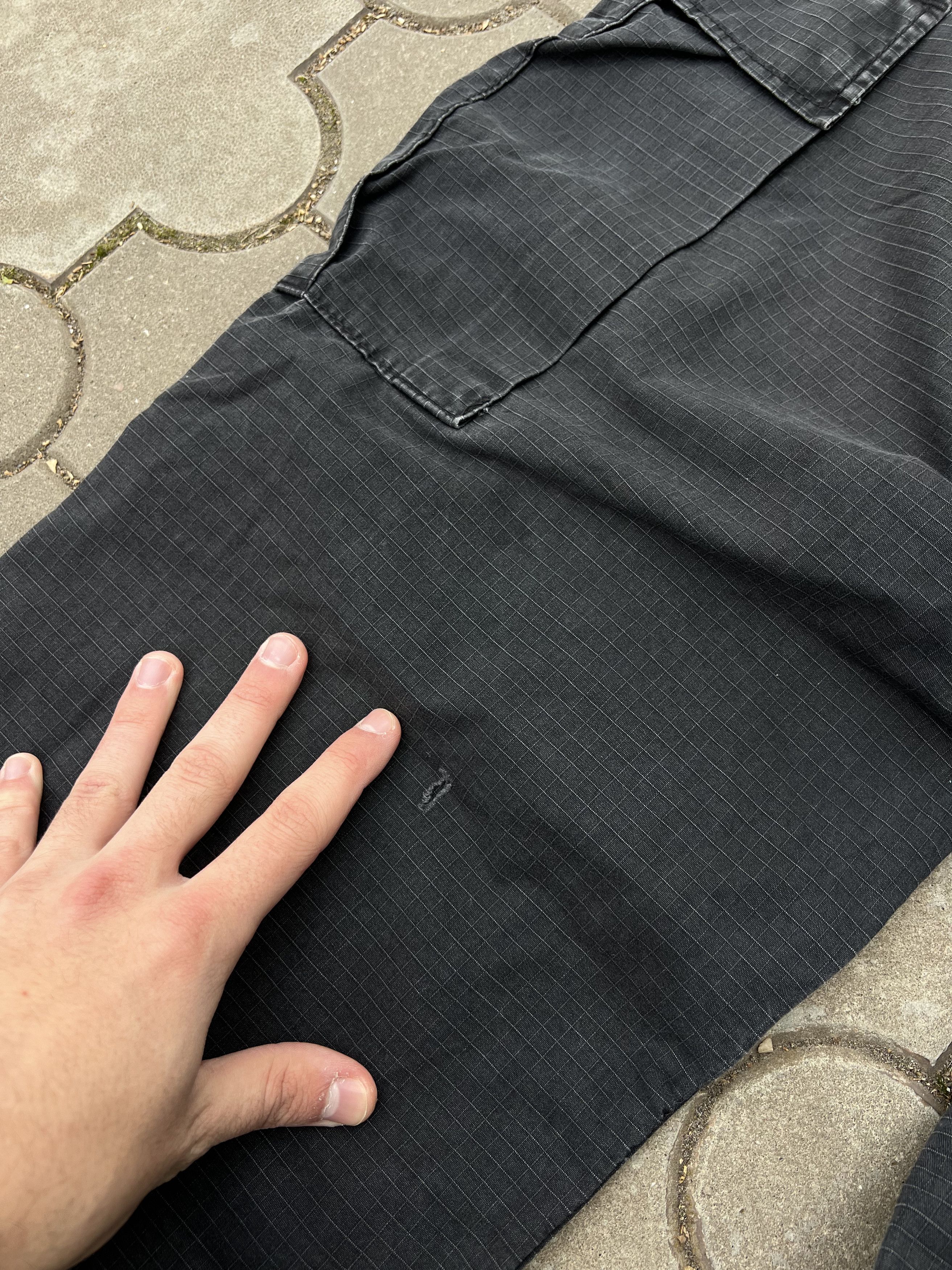 Carhartt × Carhartt Wip × Vintage Vintage Carhartt Cargo Work Pants Y2K USA Size US 32 / EU 48 - 3 Thumbnail