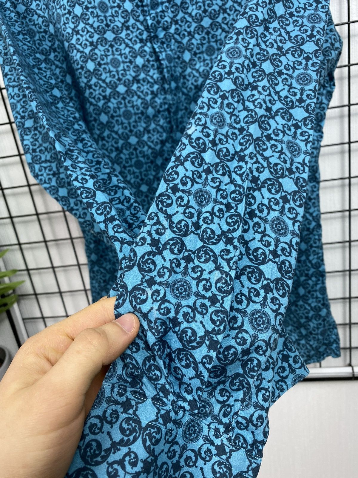 Versace Versace collection All over print shirt Men 16/42 Blue Size US L / EU 52-54 / 3 - 8 Thumbnail
