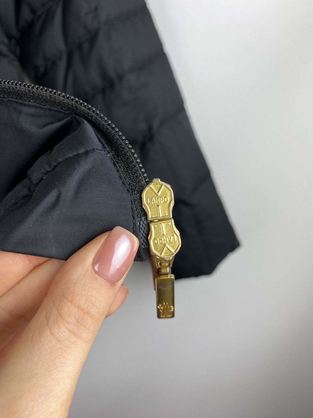 Moncler Moncler vintage multilogo monogram quilted down jacket Size S / US 4 / IT 40 - 21 Thumbnail