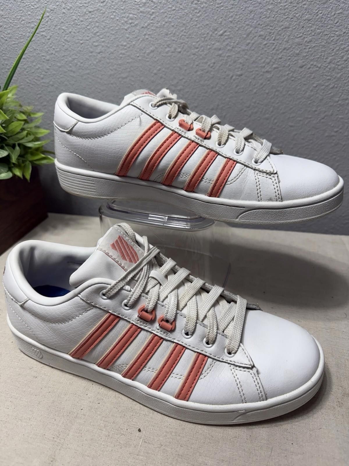 K-Swiss K-Swiss White and Red Classic Sneakers SZ 9 Size US 9 / IT 39 - 1 Thumbnail