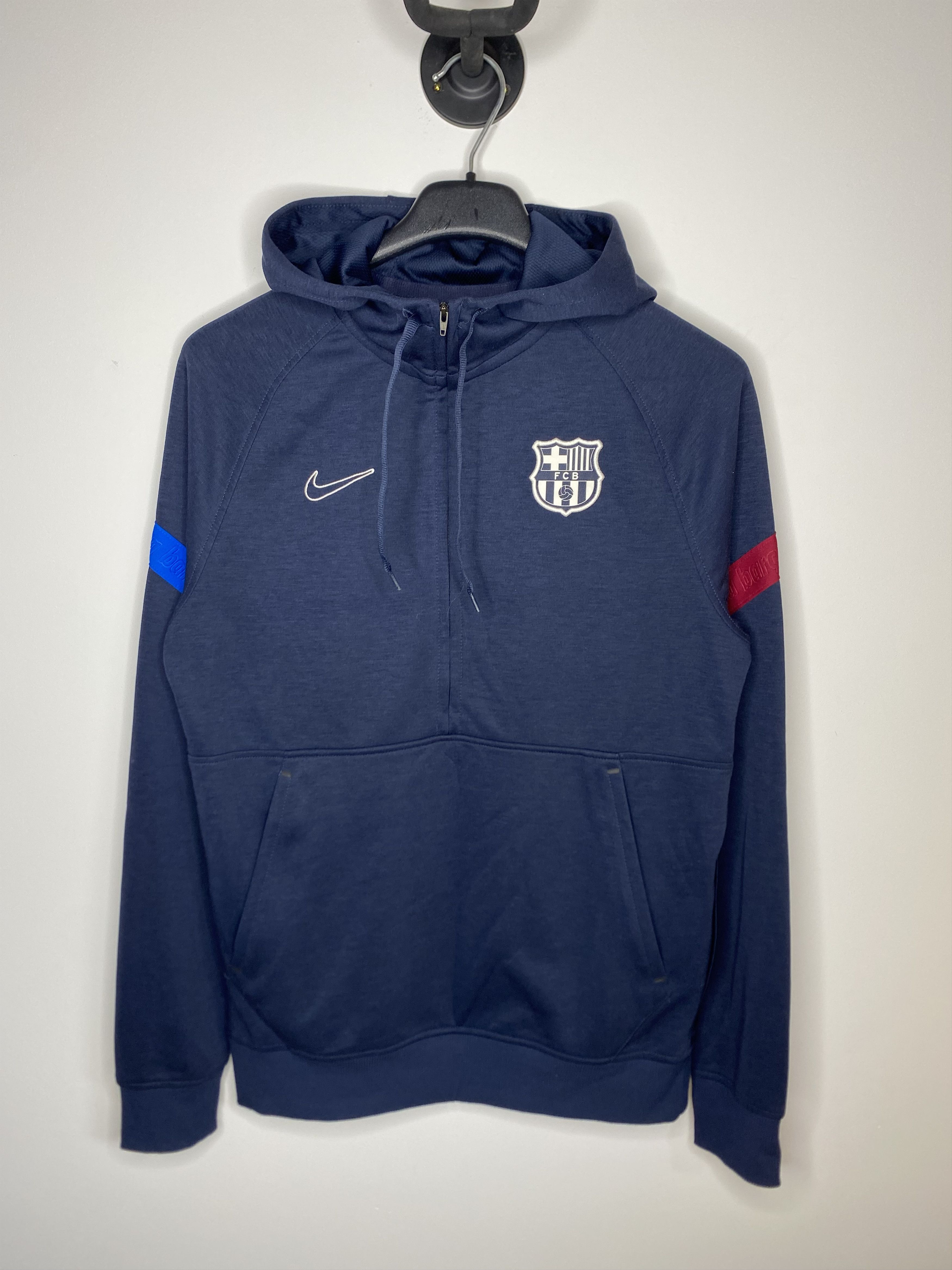 Nike FCB BARCELONA TRAVEL FLC HOODIE 1/2 ZIP NAVY BLUE SWEATSHIRT Size US S / EU 44-46 / 1 - 1 Thumbnail