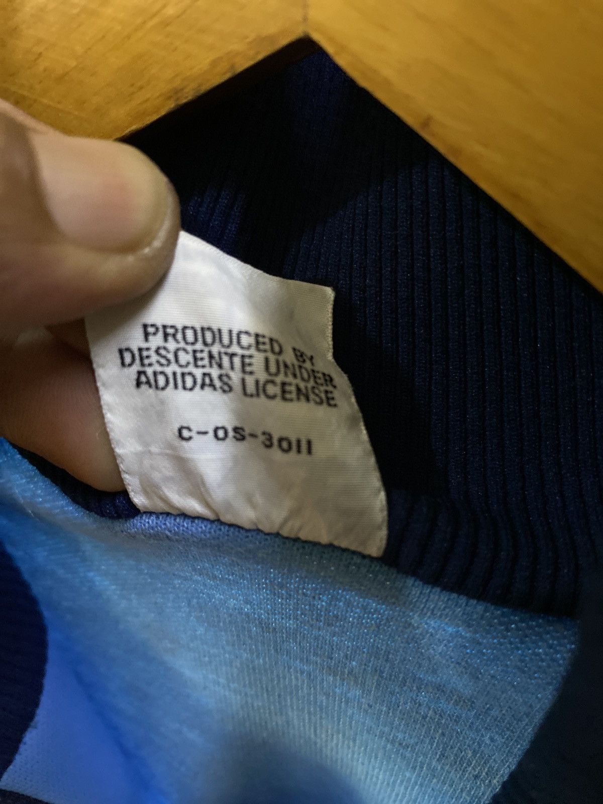 Adidas Vintage Adidas Track Top Size US M / EU 48-50 / 2 - 7 Thumbnail