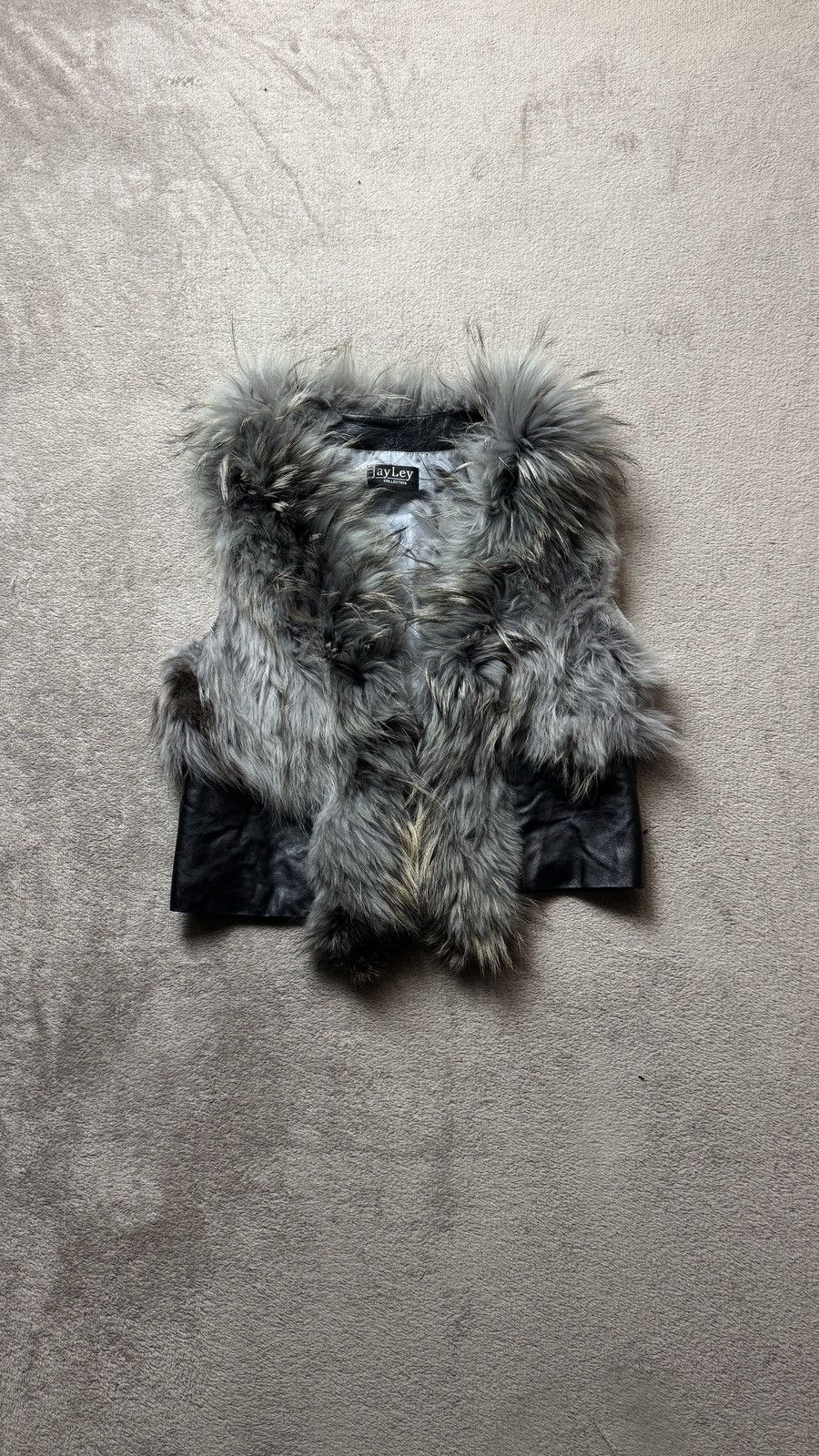 Vintage Y2K Real Fur Vest Jacket balenciaga cdg Steampunk gucci ysl Size S / US 4 / IT 40 - 1 Thumbnail