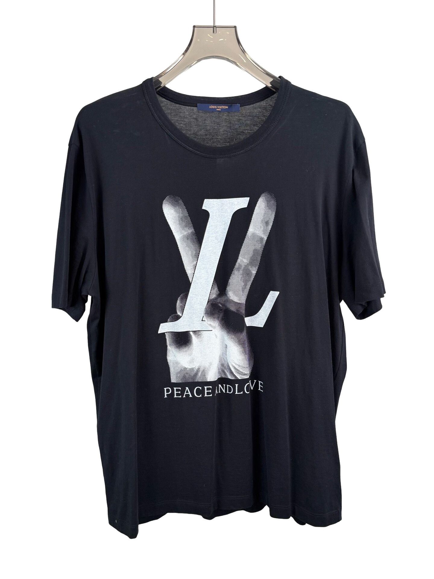 Louis Vuitton 平和と愛 Tシャツ Mサイズ Louis Vuitton Louis Vuitton Peace and Love T-shirt | Grailed