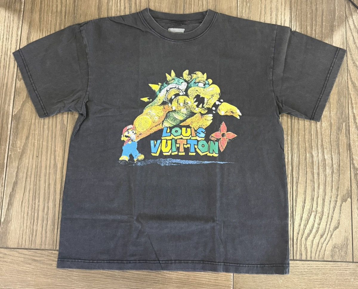 Market ⚡️ SECRET CLUB Market LV Nintendo 64 Shirt XXL Size 2XL ⚡️ Size US XXL / EU 58 / 5 - 2 Thumbnail