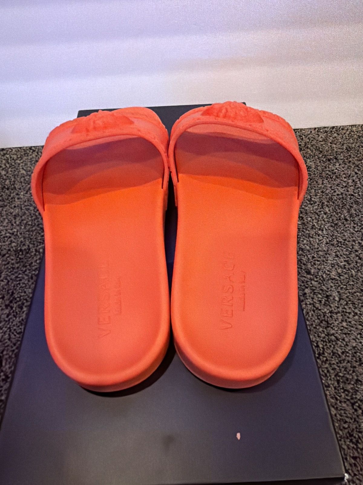 Versace Versace Palazzo Rubber Slides Size US 10 / EU 43 - 2 Thumbnail