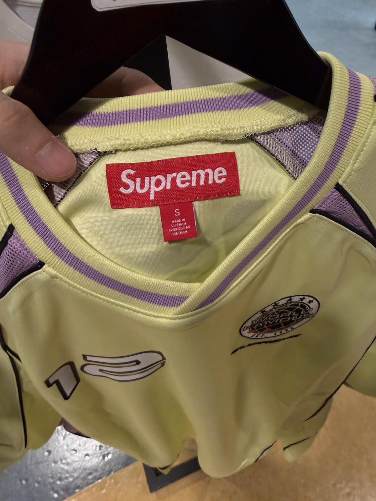 Supreme Supreme PIPING SOCCER JERSEY FW25 Size Small New Yellow Size US S / EU 44-46 / 1 - 9 Thumbnail