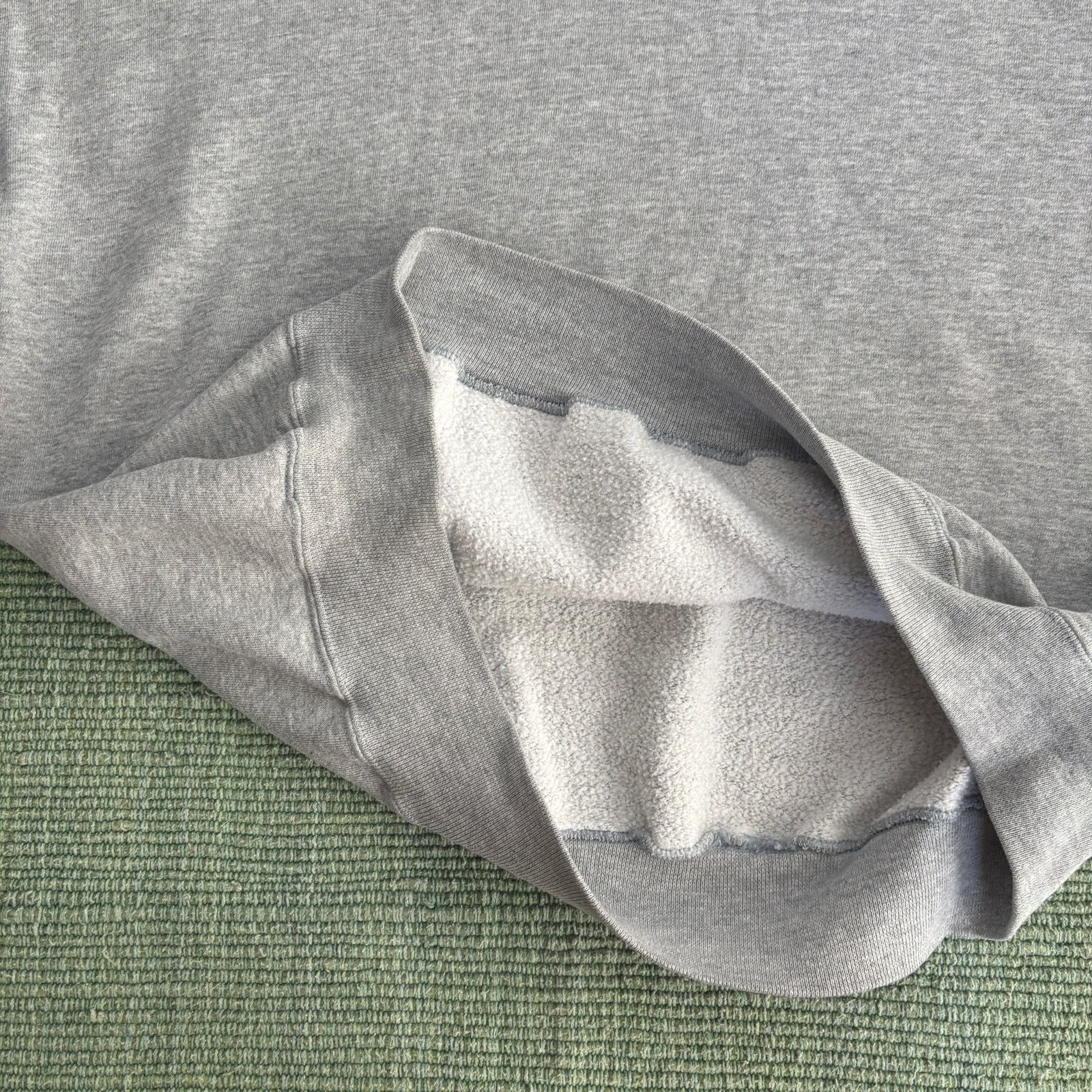 Russell Athletic Vintage 1980s blank gray Russell Athletic sweatshirt size XL Size US XL / EU 56 / 4 - 5 Thumbnail