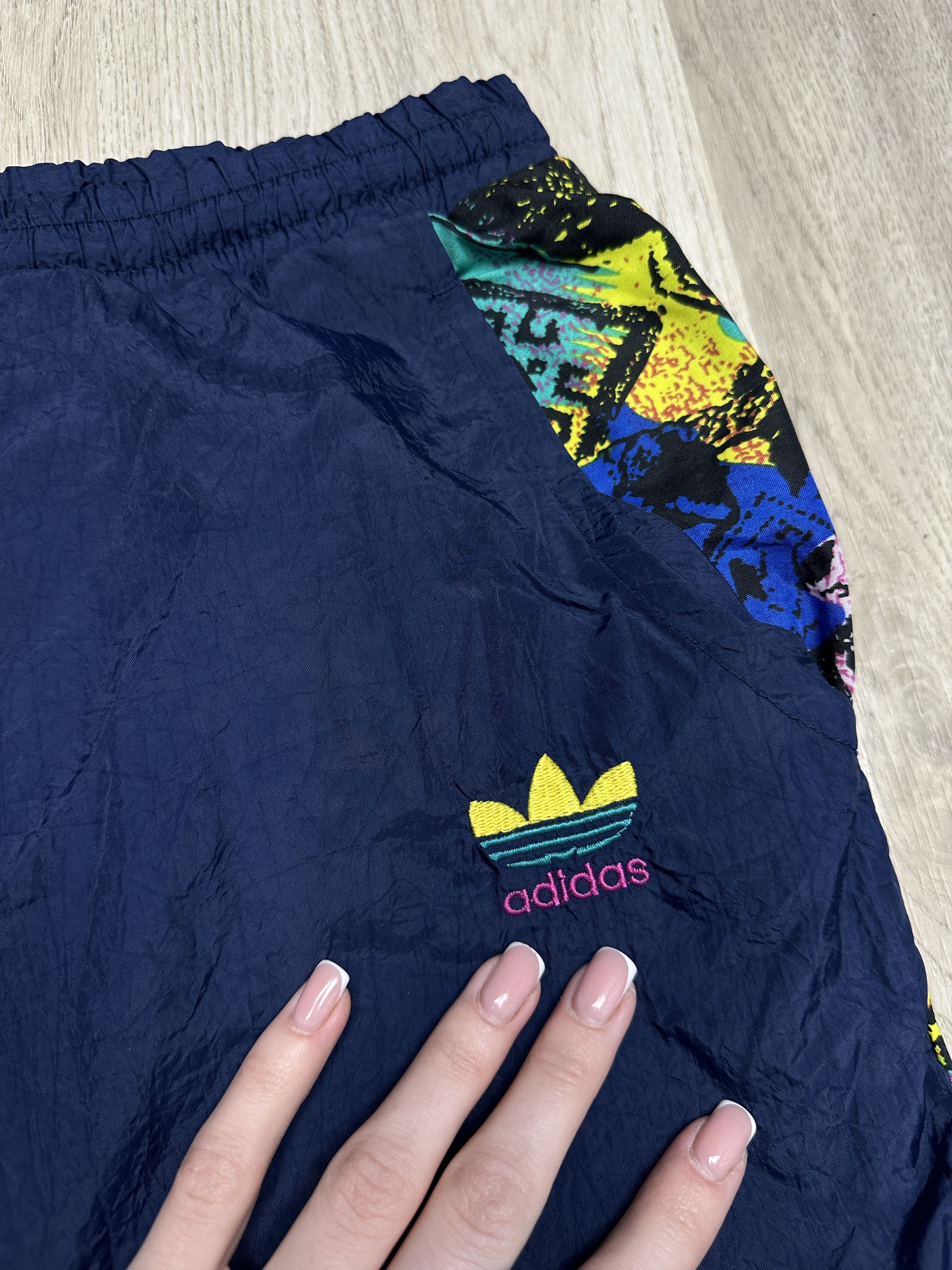 Adidas Adidas Vintage Mens Nylon Tracksuit Pants+Jacket Suit Size US 36 / EU 52 - 10 Thumbnail