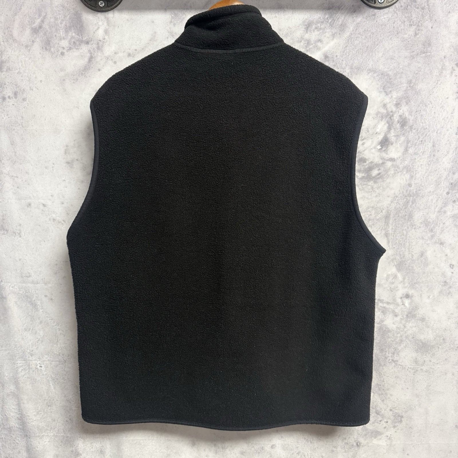 Patagonia Vintage Patagonia Synchilla Vest Mens XL Black Fleece Full Z Size US XL / EU 56 / 4 - 2 Thumbnail