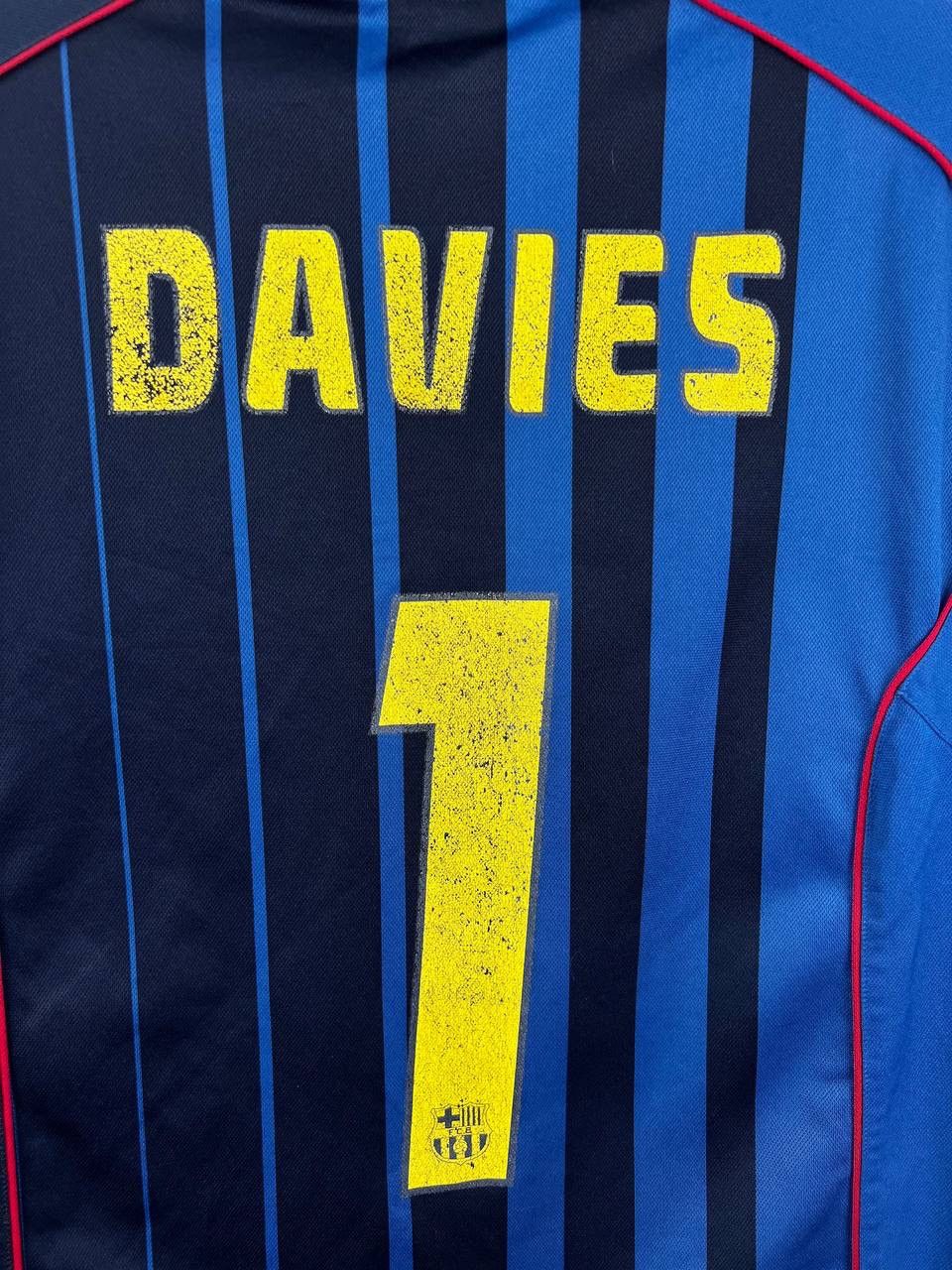 Vintage Barcelona Nike Davies vintage t-shirts size M Size US M / EU 48-50 / 2 - 4 Thumbnail
