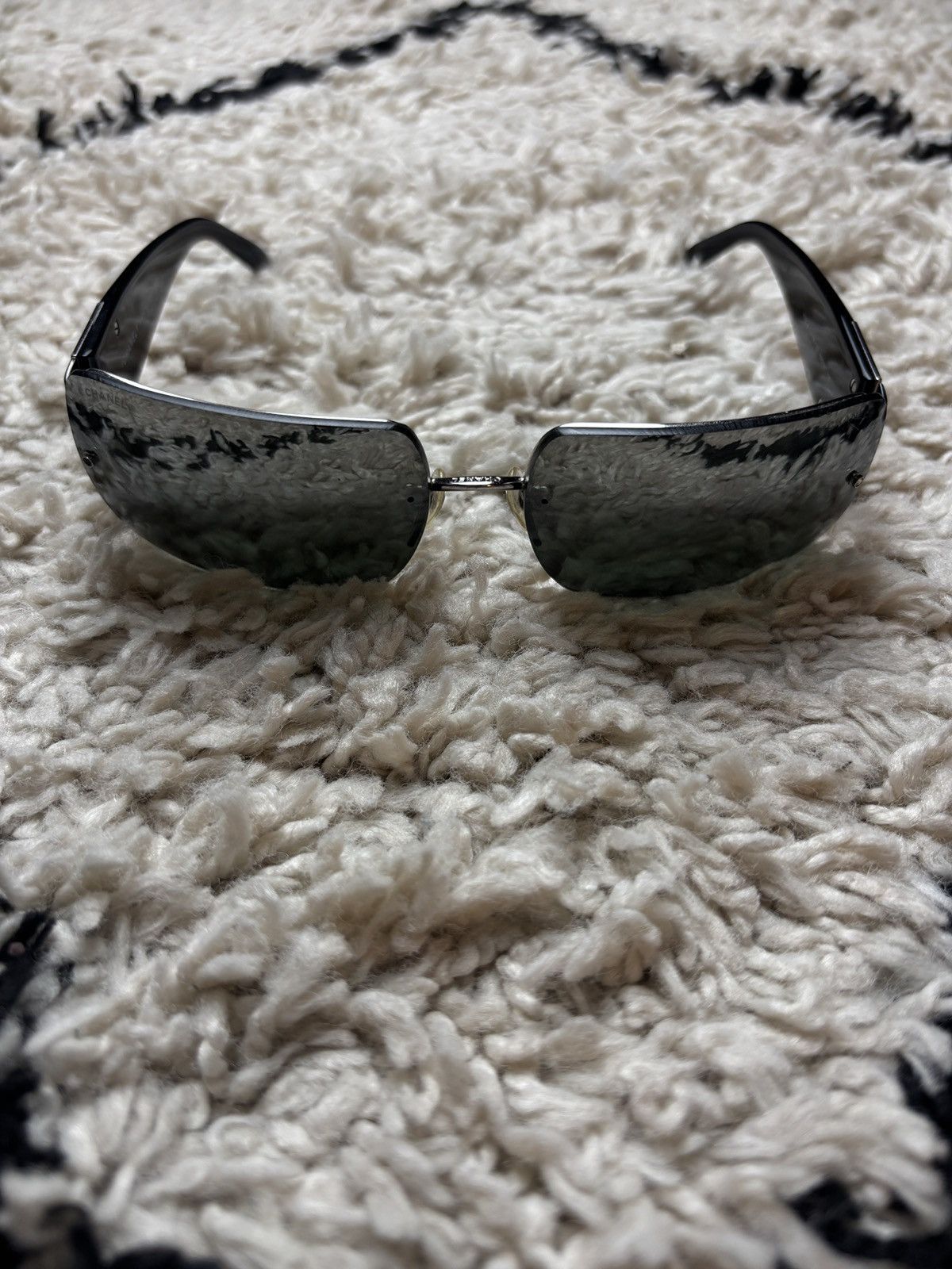 Chanel Chanel Vintage Y2K Rimless Swarovski Rhinestone Sunglasses Size ONE SIZE - 5 Thumbnail