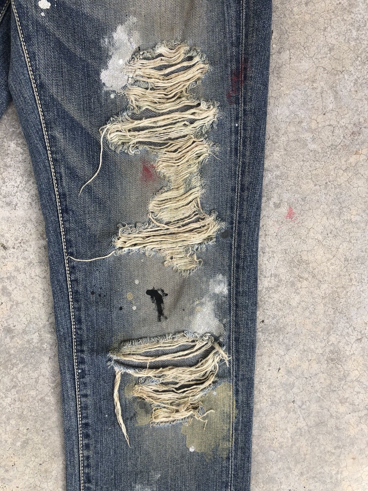 Vanquish Japanese Vanquish Distressed Jeans Slim Fit Size US 30 / EU 46 - 9 Thumbnail