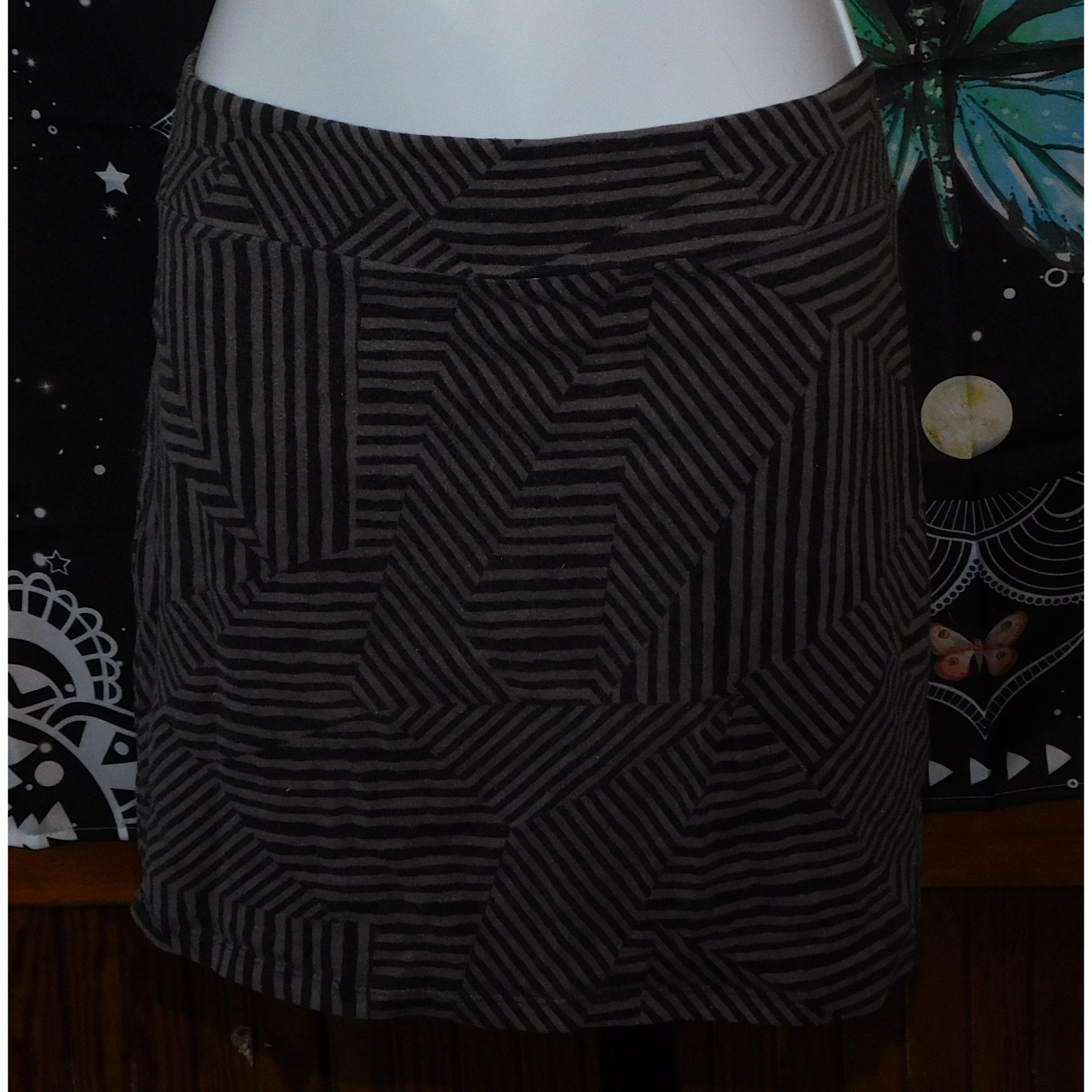 Other Xhilaration Gothic Black And Grey Geometric Mini Skirt Size 30" / US 8 / IT 44 - 3 Thumbnail
