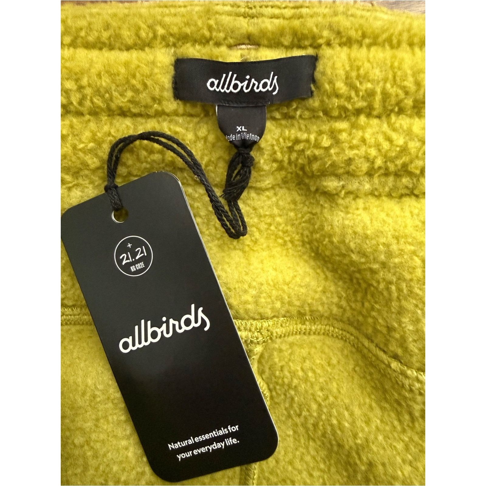 Allbirds allbirds Hazy Lime Fluff Fleece Sweatpants Joggers Size US 39 - 3 Thumbnail