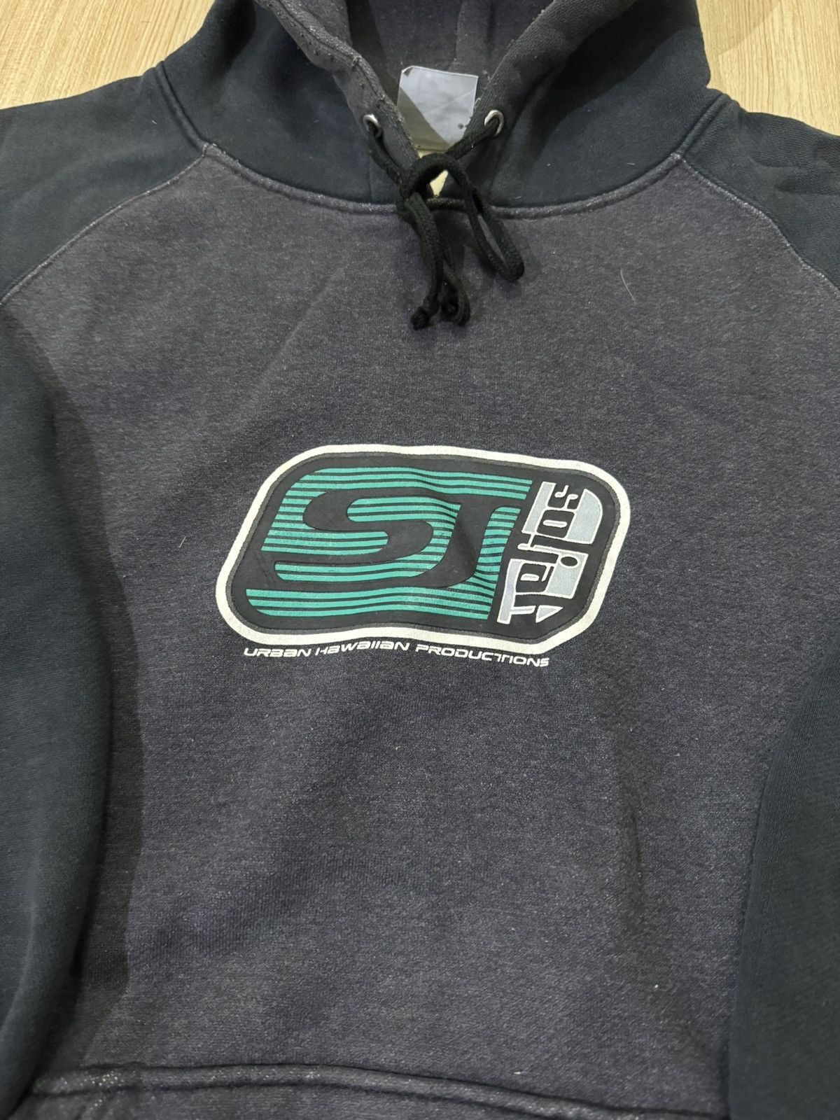 Vintage VINTAGE 90’S SOLJAH URBAN HAWAIIAN PRODUCTIONS HOODIE Size US XL / EU 56 / 4 - 3 Thumbnail
