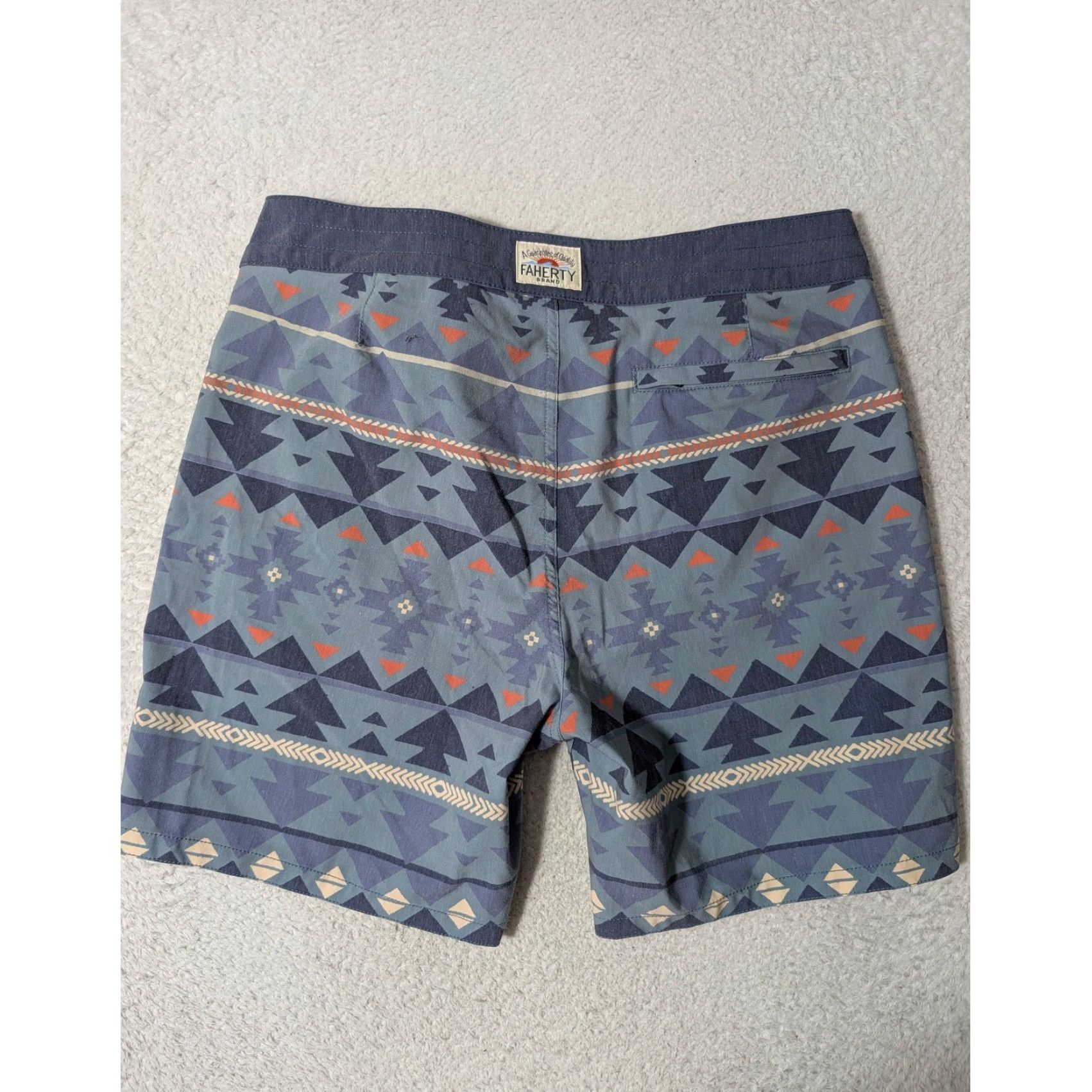 Faherty Faherty Board Shorts Mens 34 Blue Orange Aztec Geometric Stretch Quick Dry Pockets Drawstring Back Pocket Regu lar Men Size US 34 / EU 50 - 7 Thumbnail
