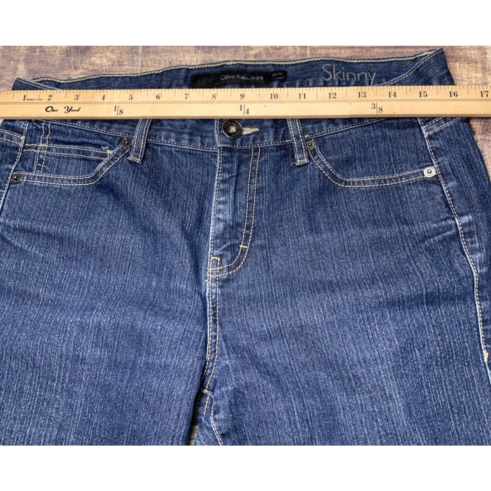 Calvin Klein VINTAGE Calvin Klein Skinny Jeans Women’s Size 34/31 Stretch Denim 34 x 31 Black 5-Pocket Design Mens? No, can't add gender. Size 24" / US 00 / IT 34 - 6 Thumbnail