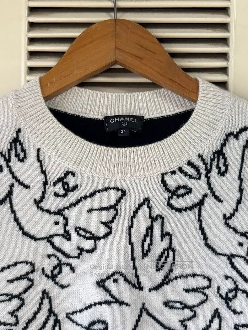Other Chanel Black and white peace dove knitted sweater Size XXS / US 00 / IT 34 - 4 Thumbnail