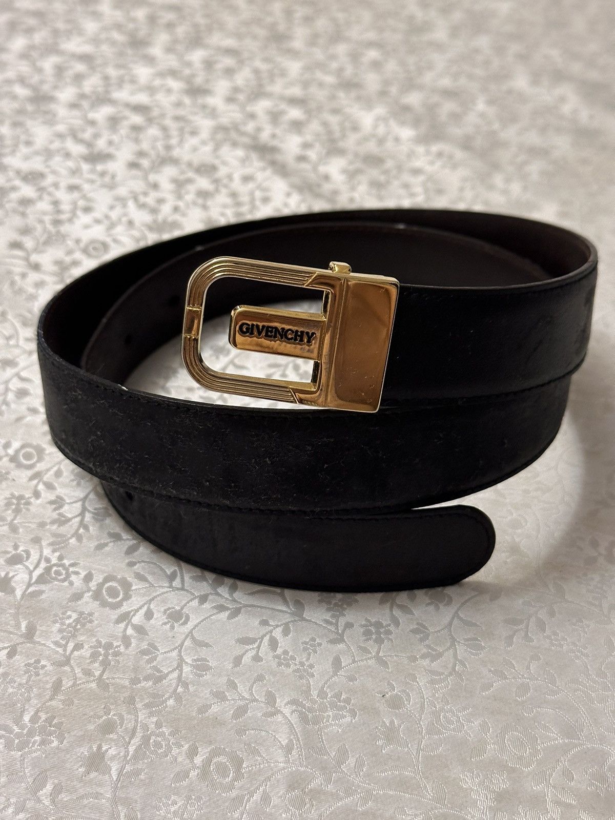80’s Givenchy Vintage Rarest Gold Buckle Luxury Leather Belt