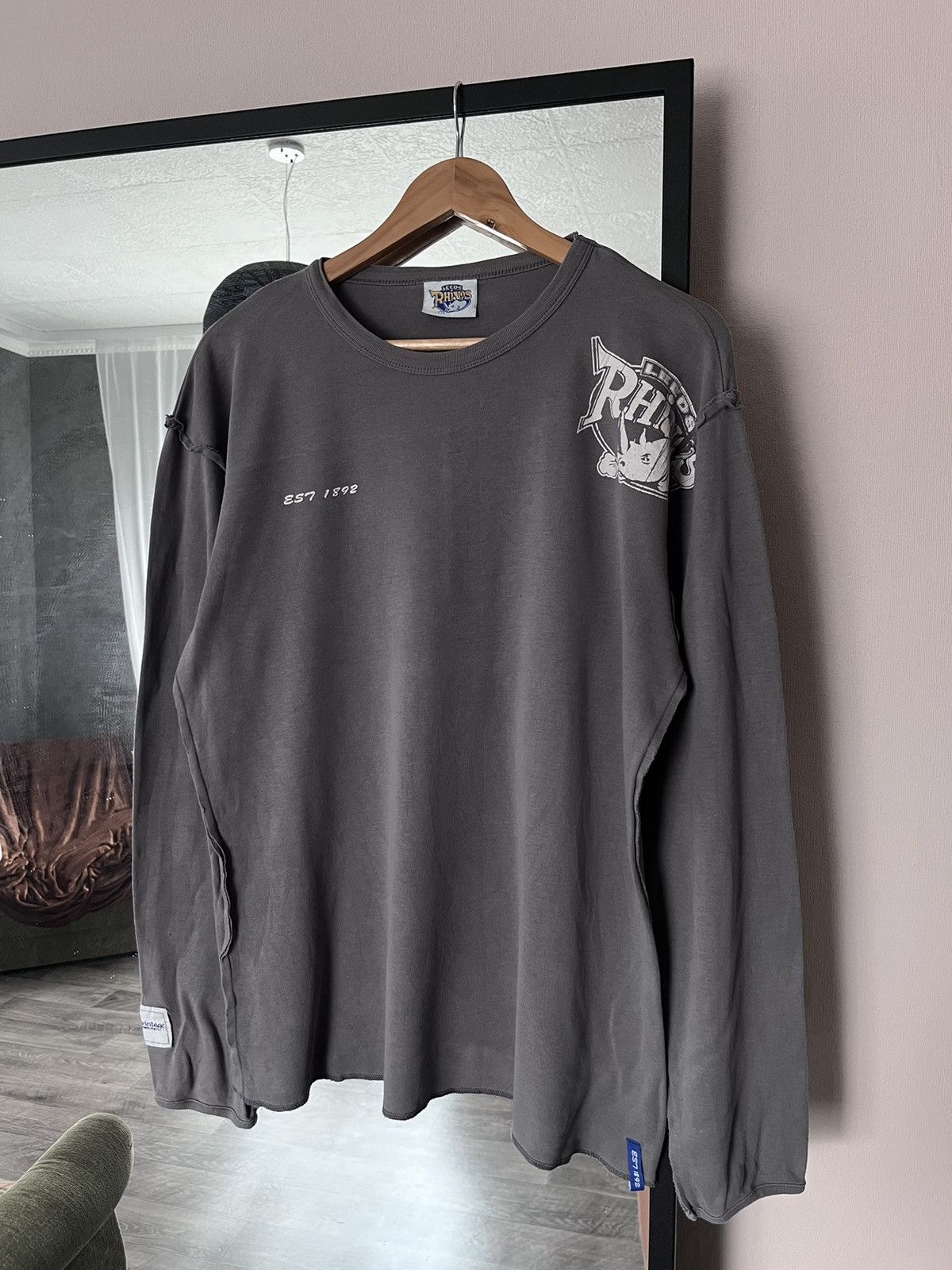 Vintage LEEDS RHINOS RUGBY LEAGUE GREY LONGSLEEVE SIZE Medium Size US M / EU 48-50 / 2 - 1 Thumbnail